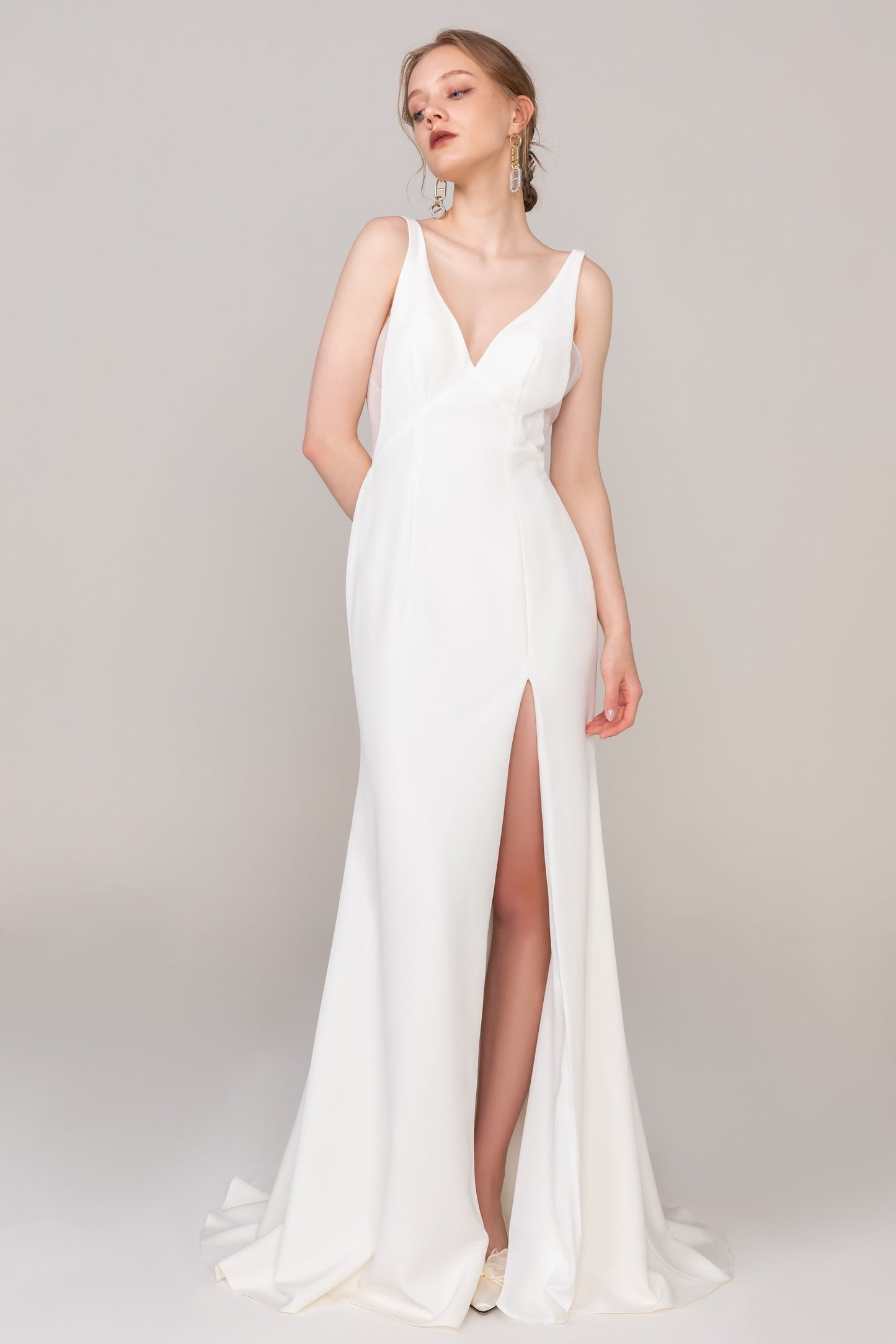 Sheath Sweep-Brush Train Elastic Cloth Wedding Dress CW2426