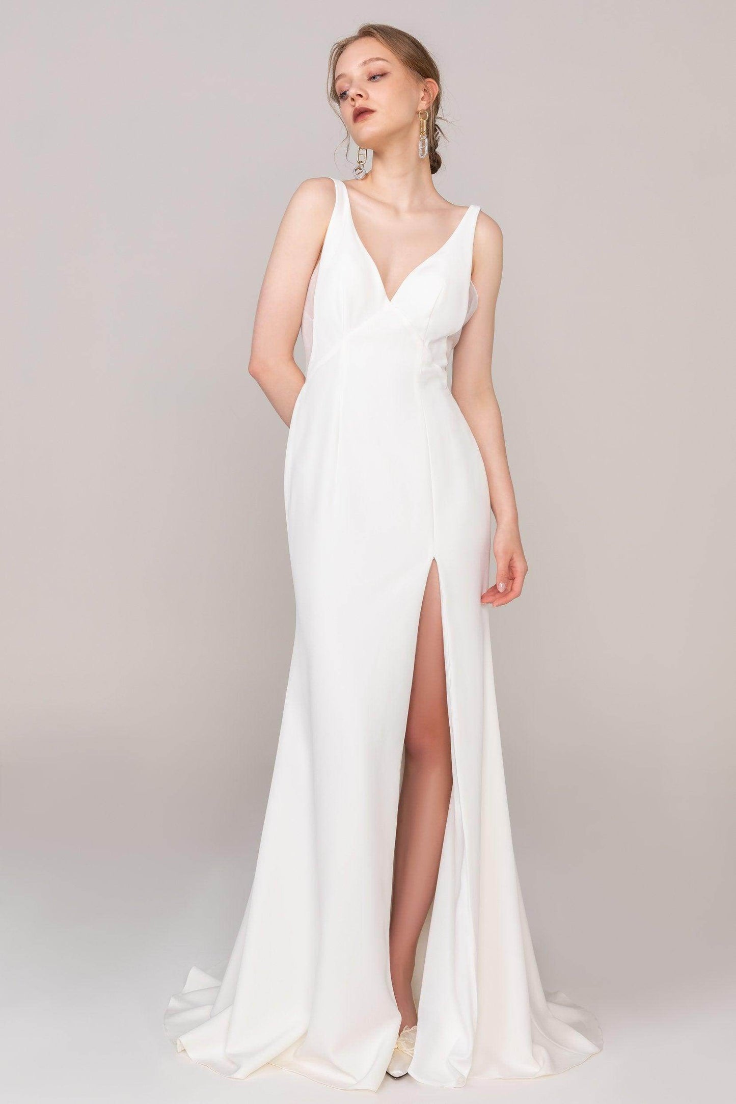 Sheath Sweep-Brush Train Elastic Cloth Wedding Dress CW2426 - COCOMELODY
