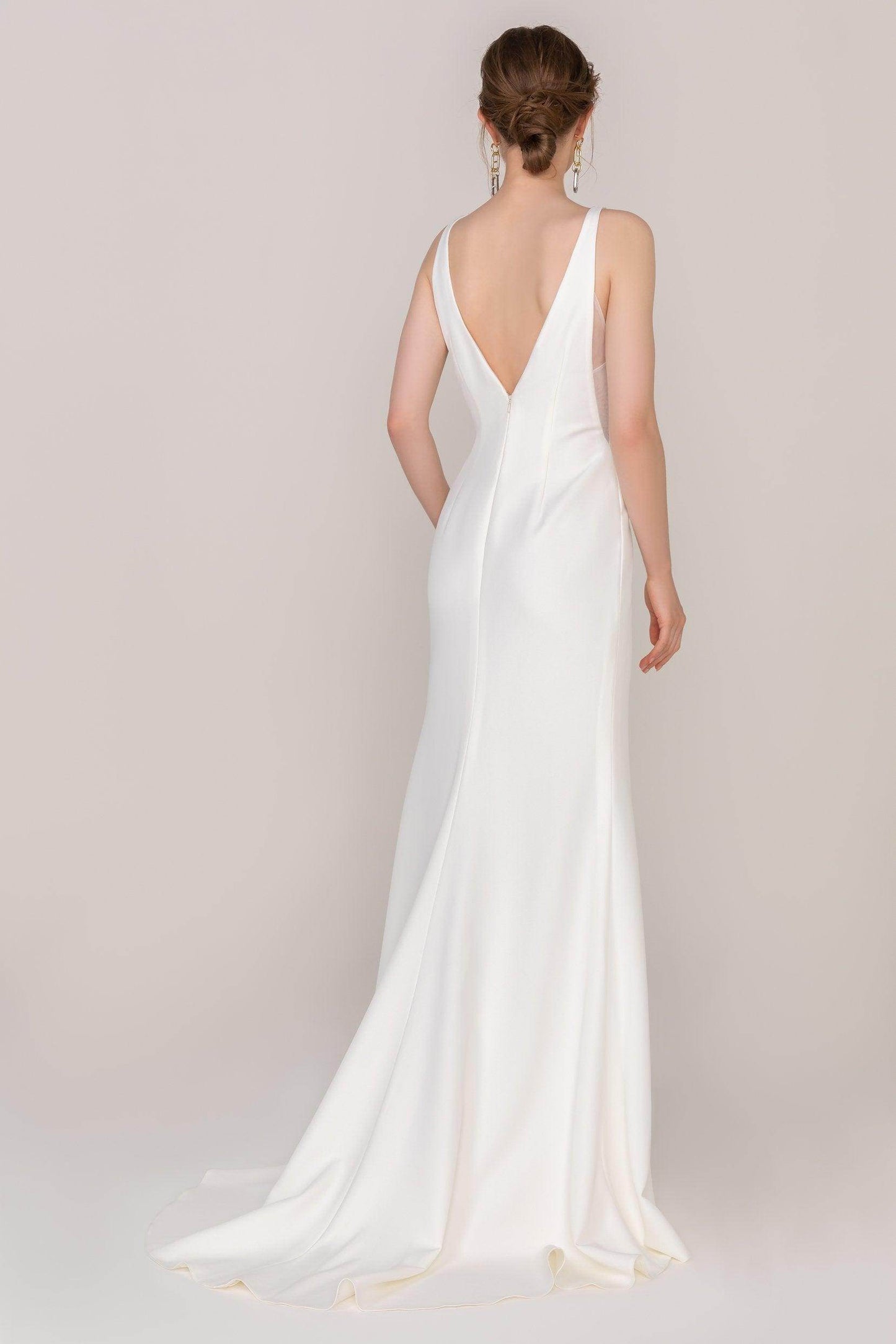 Sheath Sweep-Brush Train Elastic Cloth Wedding Dress CW2426 - COCOMELODY