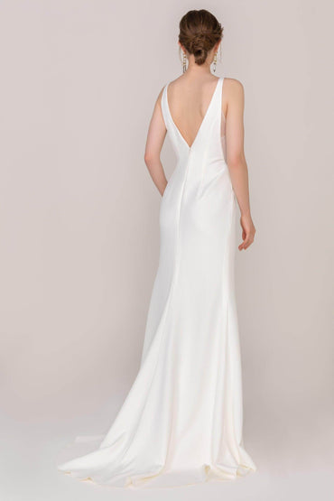 Sheath Sweep-Brush Train Elastic Cloth Wedding Dress CW2426 - COCOMELODY