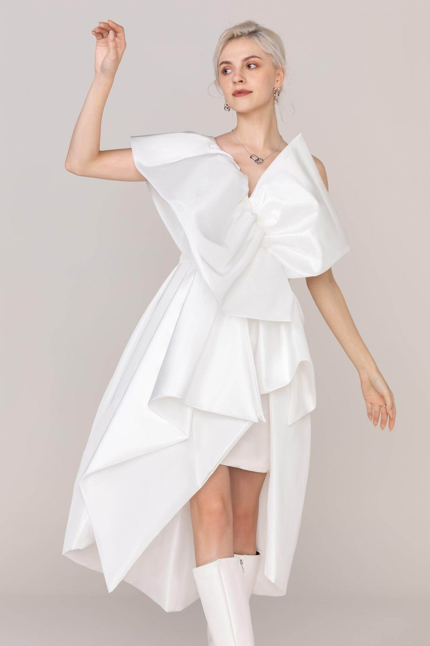 Asymmetrical High-Low Taffeta Wedding Dress CW2433 - COCOMELODY