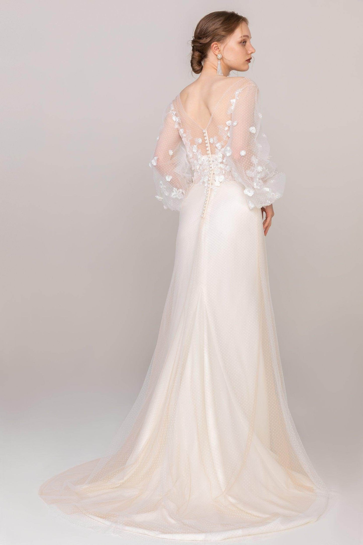 Trumpet Sweep-Brush Train Lace Tulle Wedding Dress CW2473 - COCOMELODY