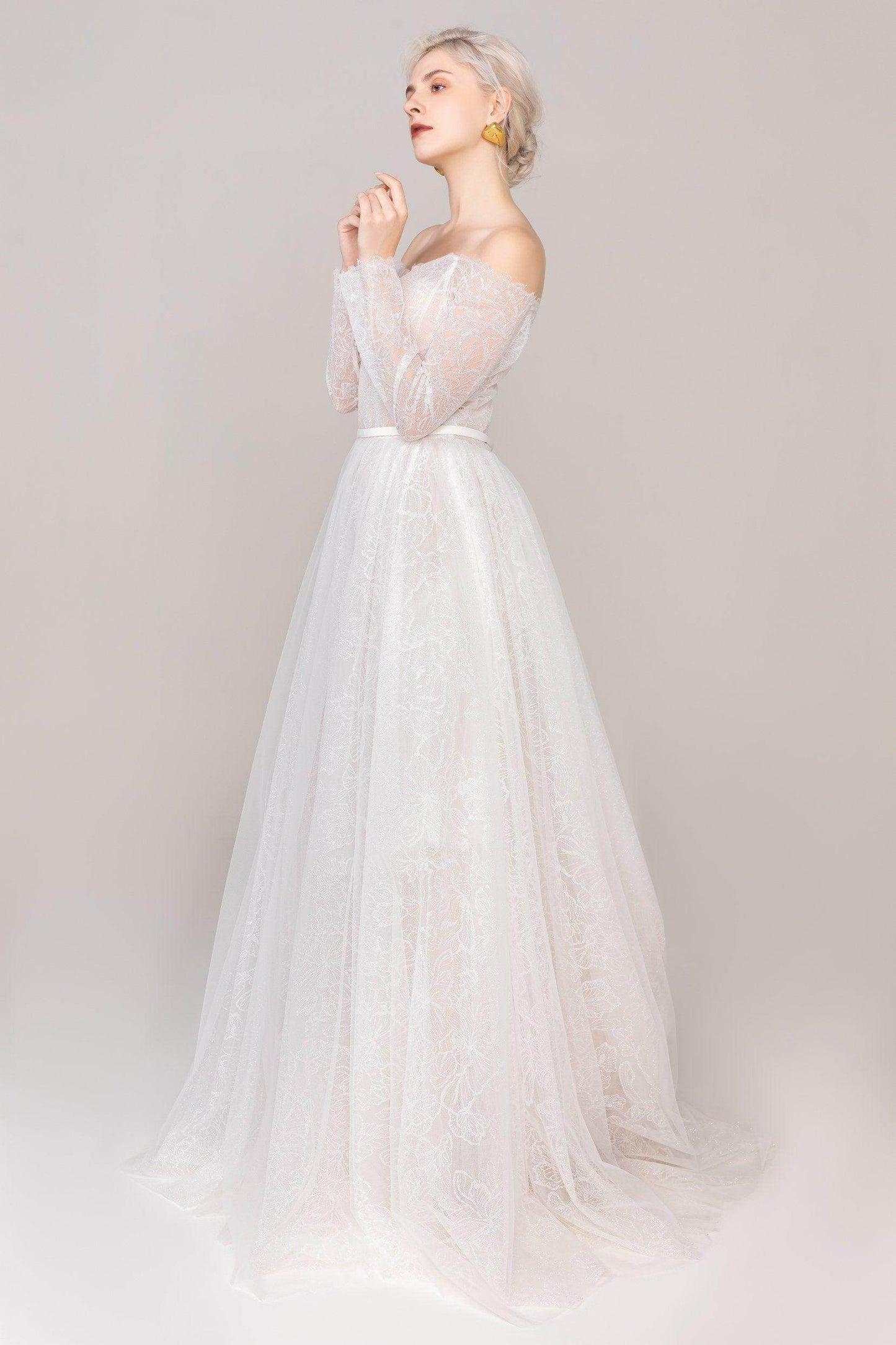 A-Line Court Train Tulle Lace Wedding Dress CW2484 - COCOMELODY