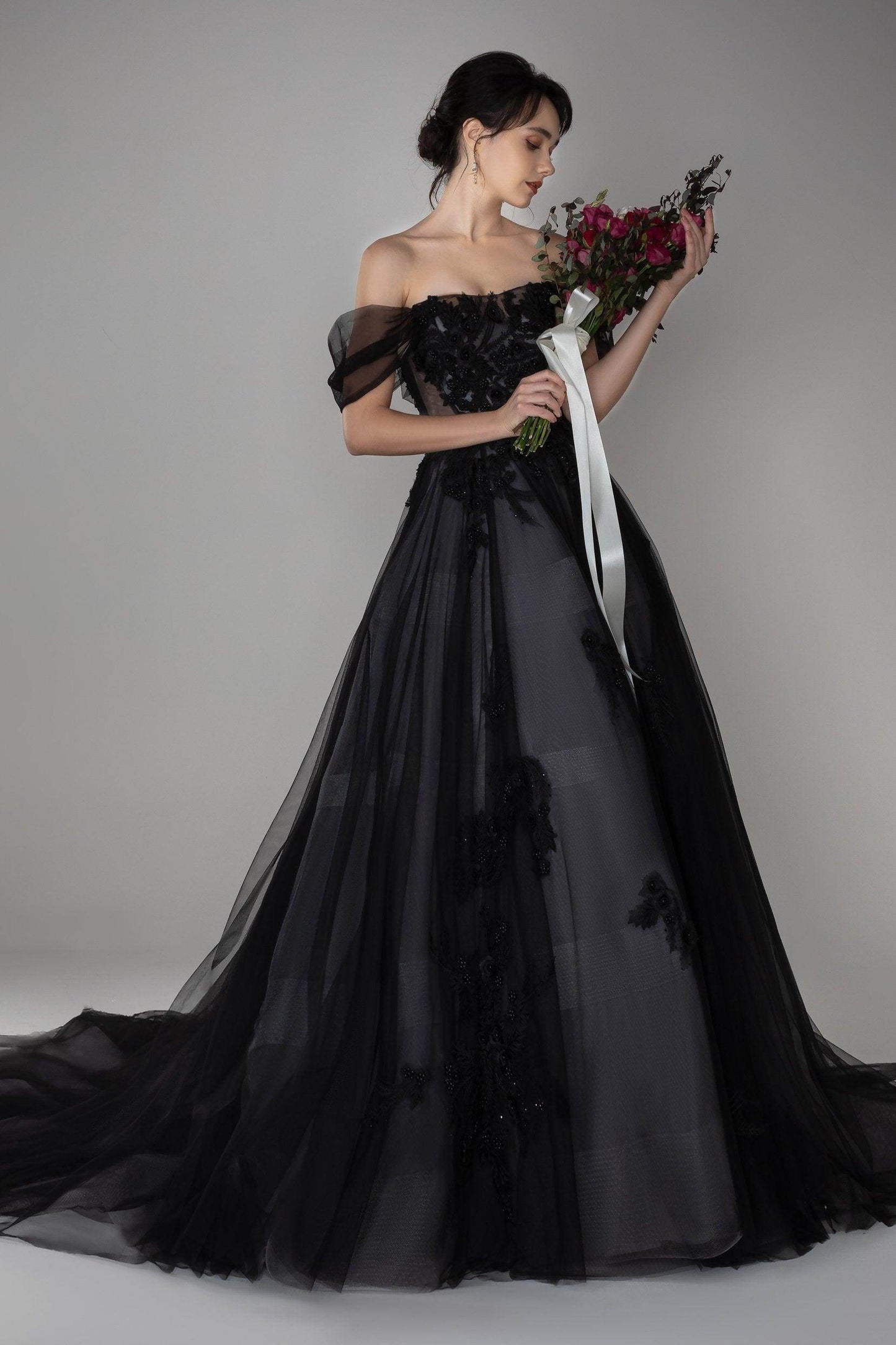 A-Line Court Train Tulle Wedding Dress CW2502 - COCOMELODY