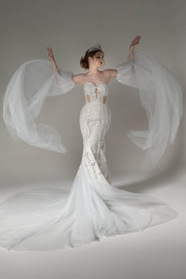 Trumpet-Mermaid Cathedral Train Tulle Wedding Dress CW2505 - COCOMELODY