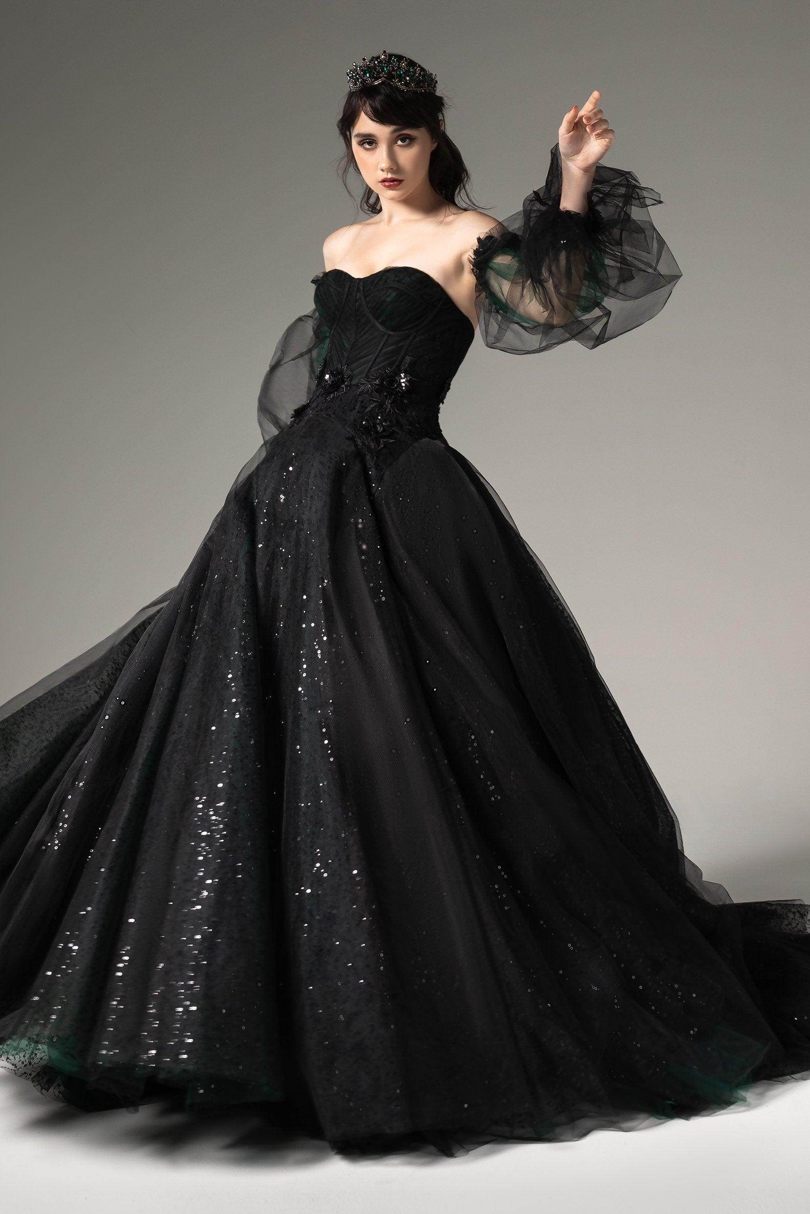 Black Strapless A-line Lace up-corset Tulle Wedding Dress COCOMELODY CW2506, 45 Days / Black / US12-UK14-EUR42 Black Strapless A-line Lace up-corset Tulle Wedding Dress COCOMELODY CW2506, 45 Days / Black / US12-UK14-EUR42