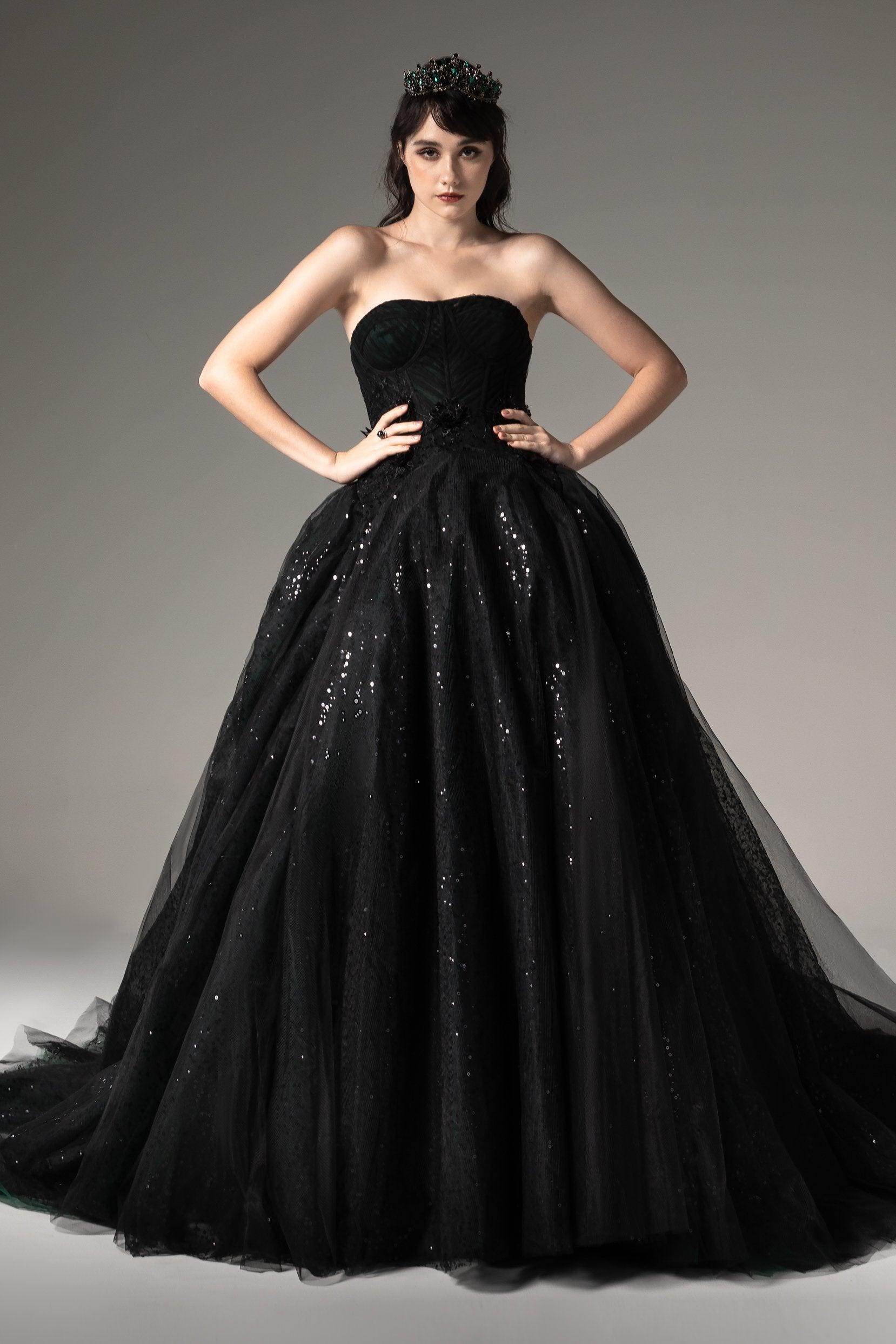 A-Line Chapel Train Tulle Wedding Dress CW2506 - COCOMELODY