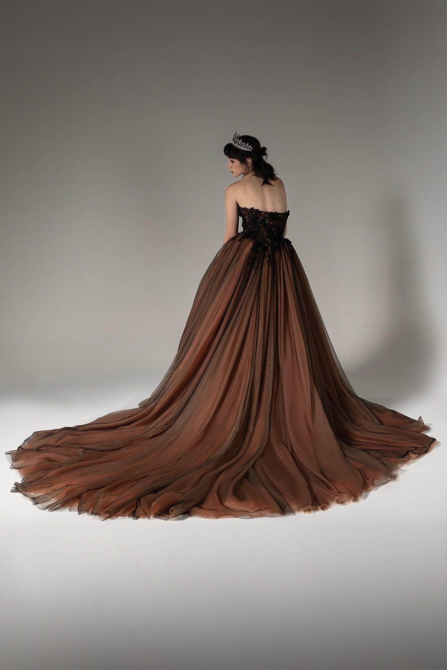 Ball Gown Chapel Train Tulle Wedding Dress CW2510 - COCOMELODY