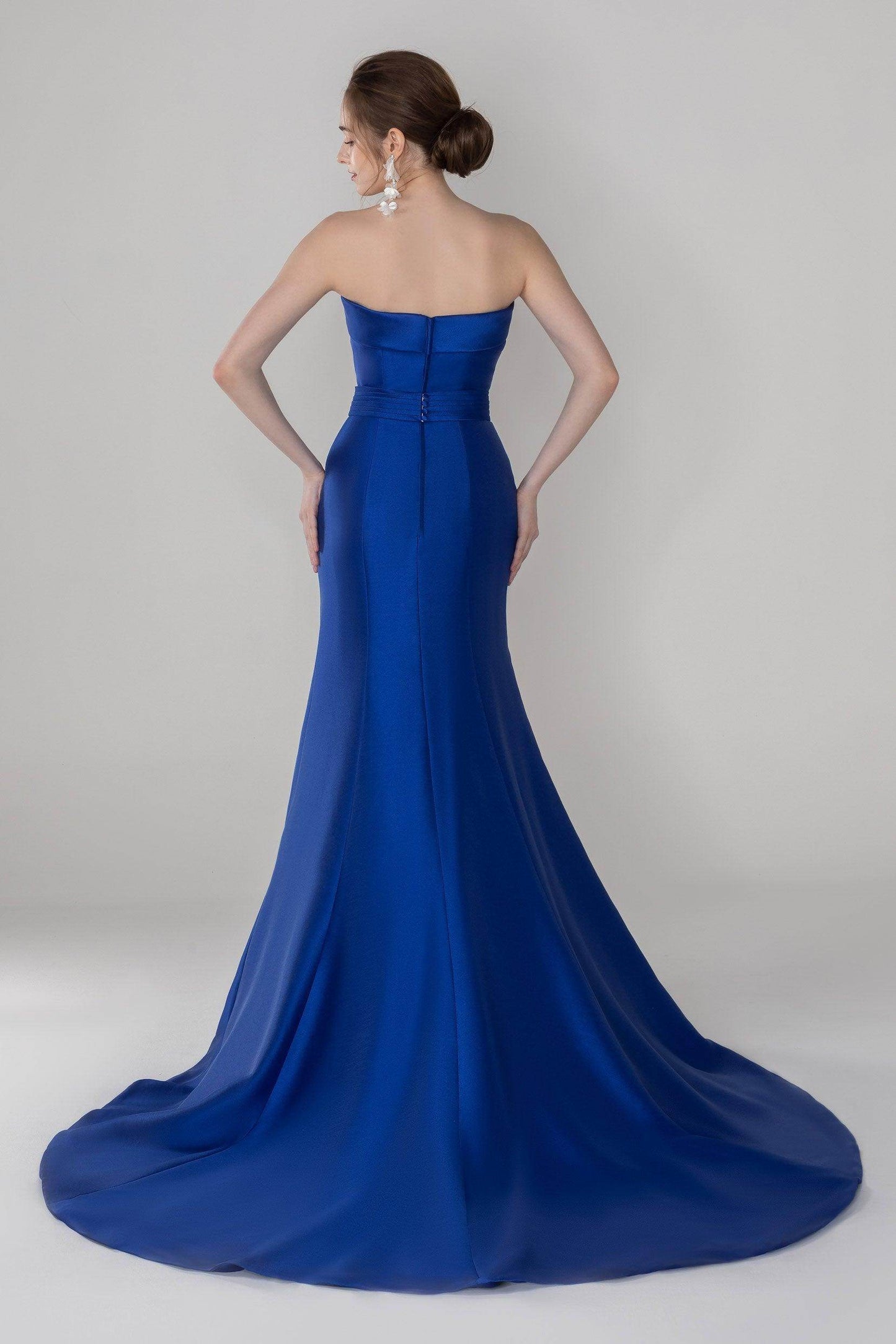 Trumpet-Mermaid Court Train Mikado Wedding Dress CW2521 - COCOMELODY