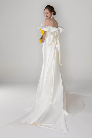 Trumpet-Mermaid Court Train Mikado Wedding Dress CW2522 - COCOMELODY