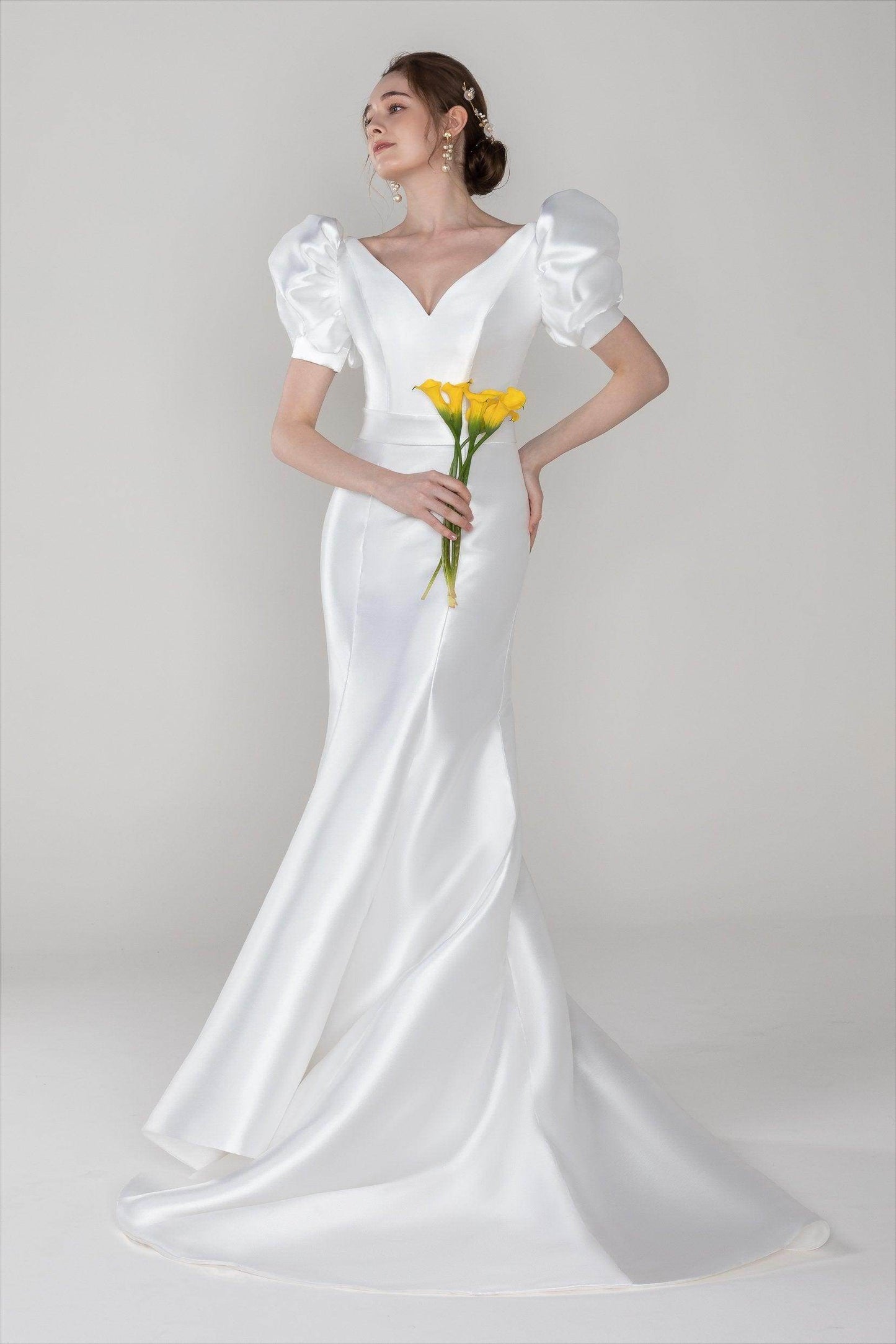 Trumpet-Mermaid Court Train Mikado Wedding Dress CW2523 - COCOMELODY