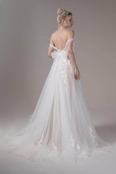A-Line Court Train Lace Tulle Wedding Dress CW2651 - COCOMELODY