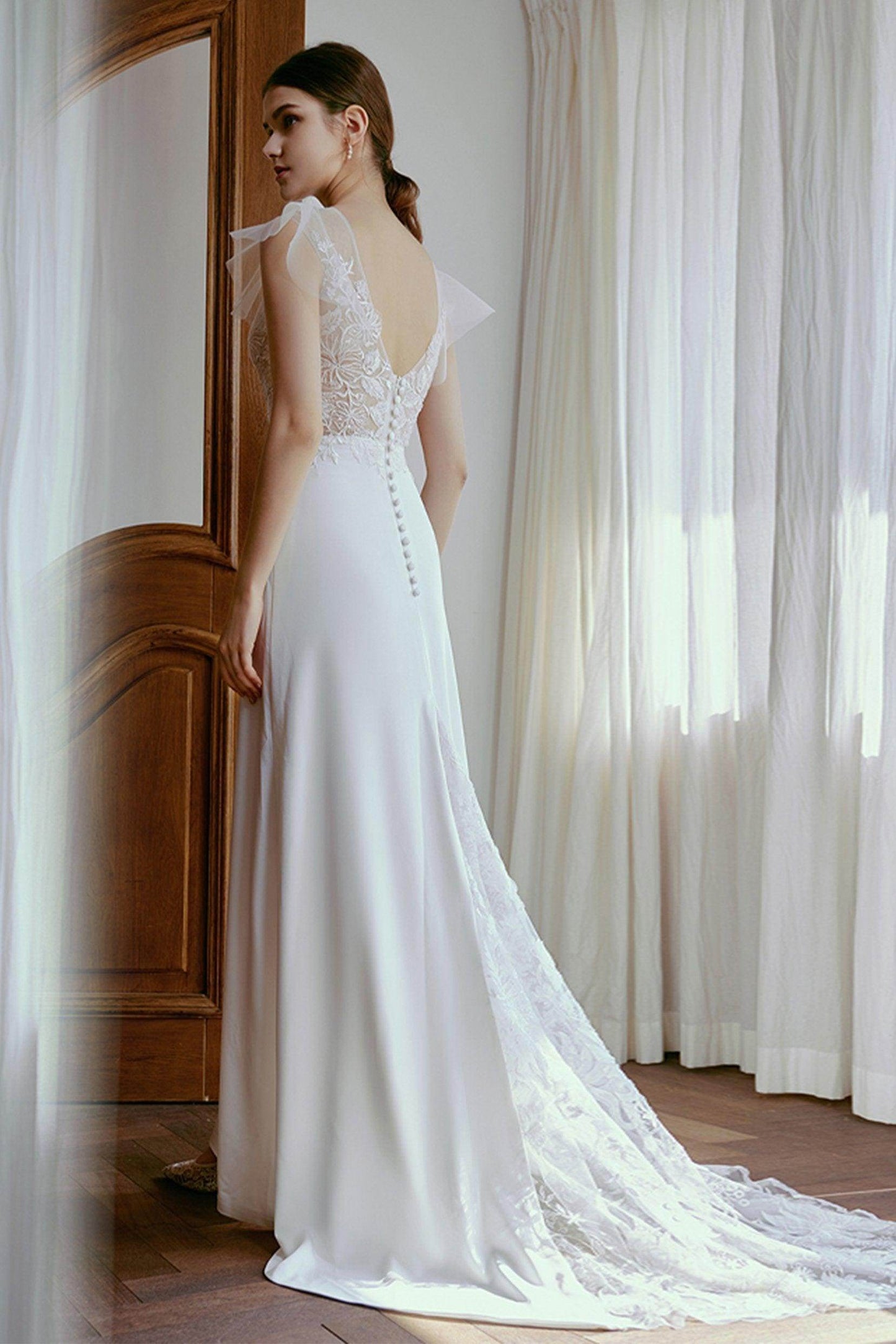 Sheath Sweep-Brush Train Lace Tulle Wedding Dress CW2672CR - COCOMELODY