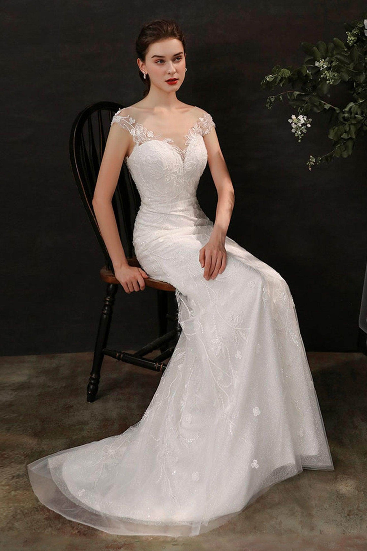 Sheath Sweep-Brush Train Lace Tulle Wedding Dress CW2700 - COCOMELODY