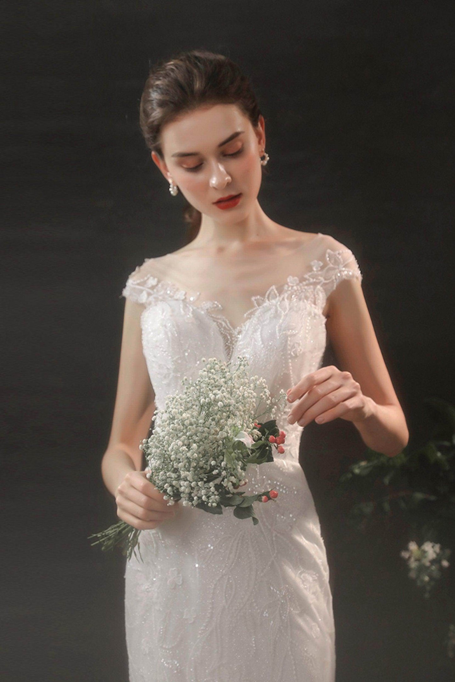 Sheath Sweep-Brush Train Lace Tulle Wedding Dress CW2700 - COCOMELODY