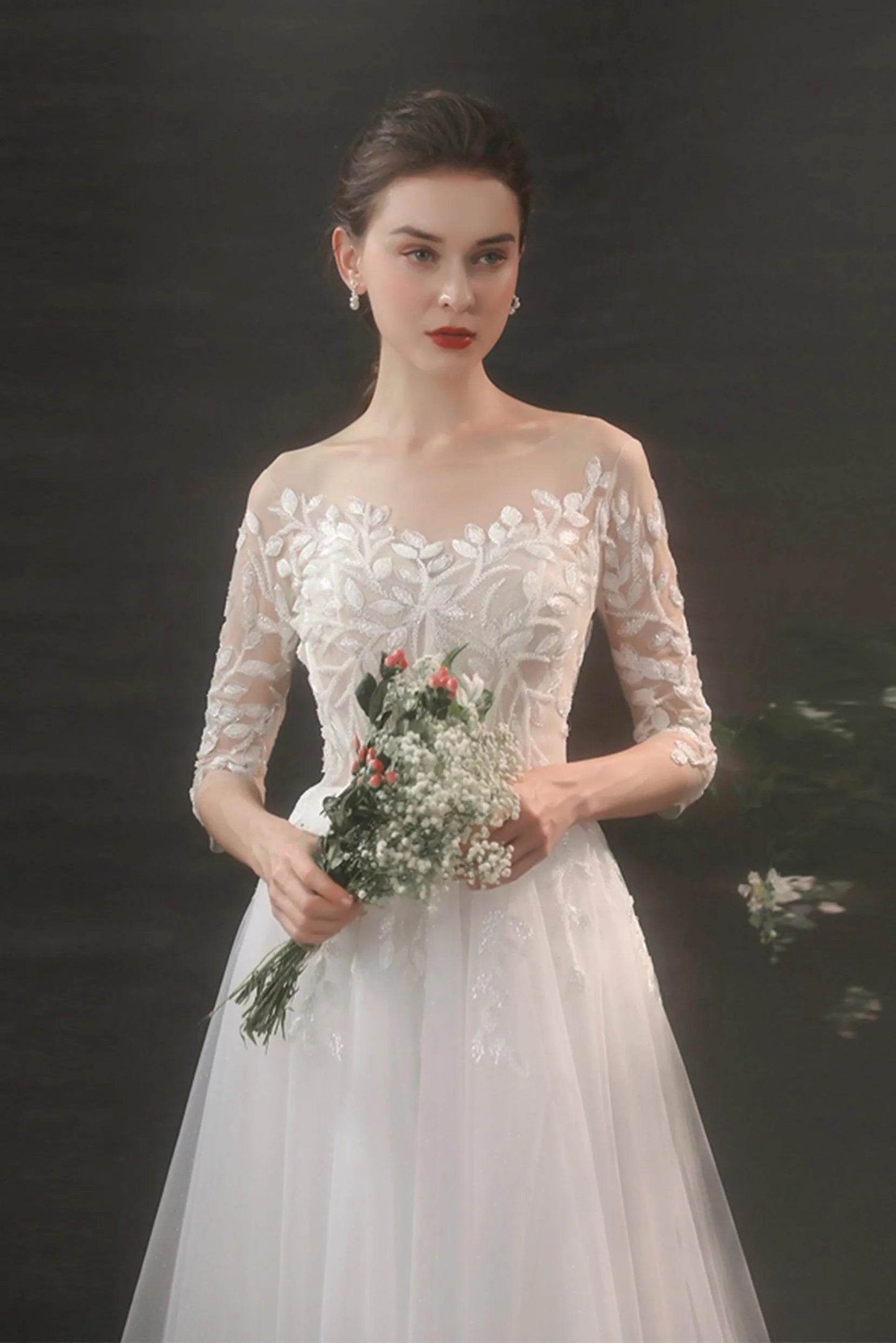 A-Line Sweep-Brush Train Lace Tulle Wedding Dress CW2703 - COCOMELODY