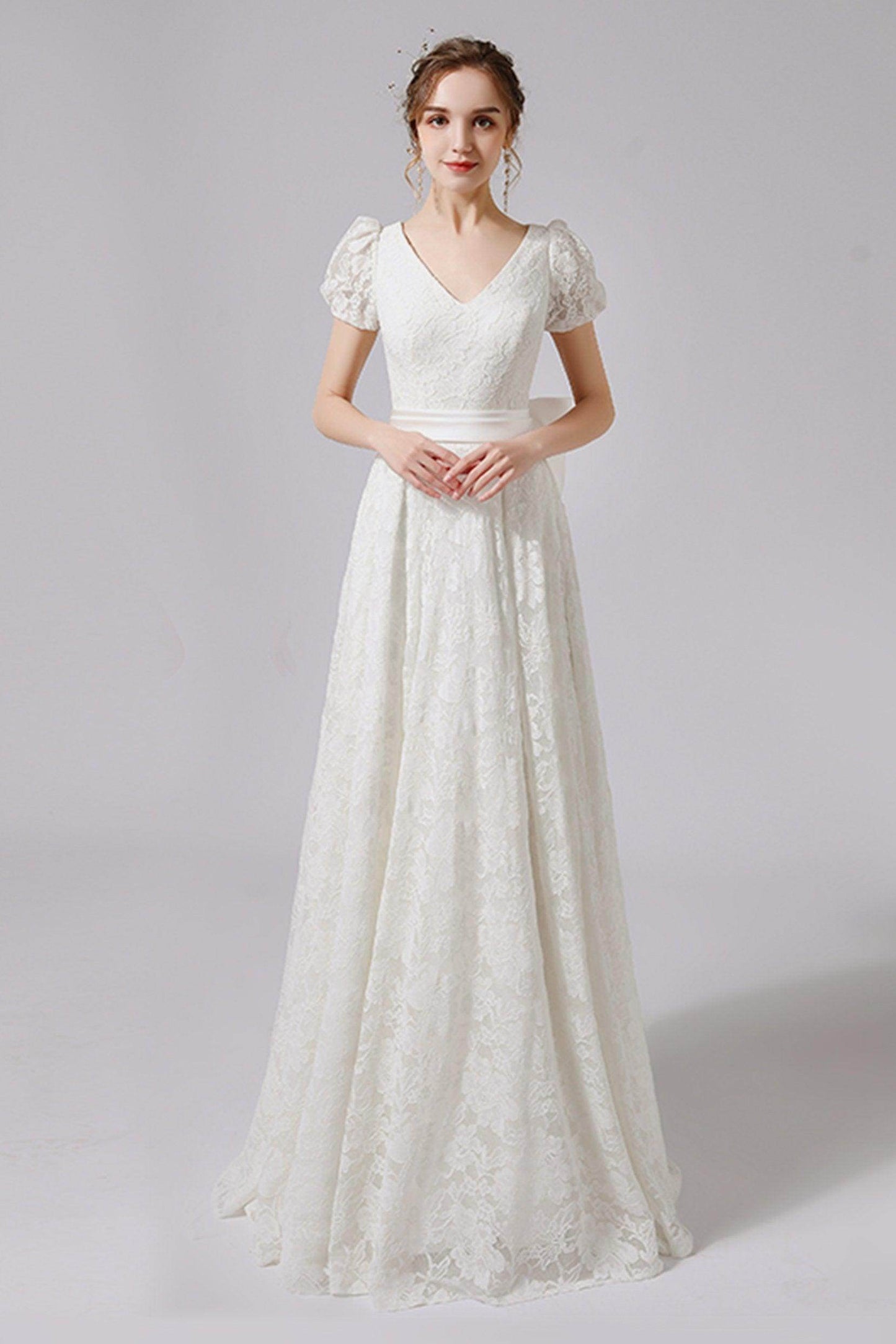 A-Line Floor Length Lace Tulle Wedding Dress CW2713 - COCOMELODY