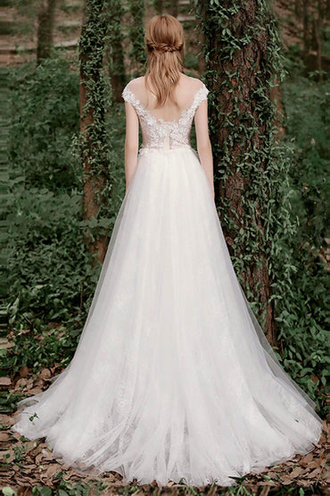 A-Line Sweep-Brush Train Lace Tulle Wedding Dress CW2727 - COCOMELODY