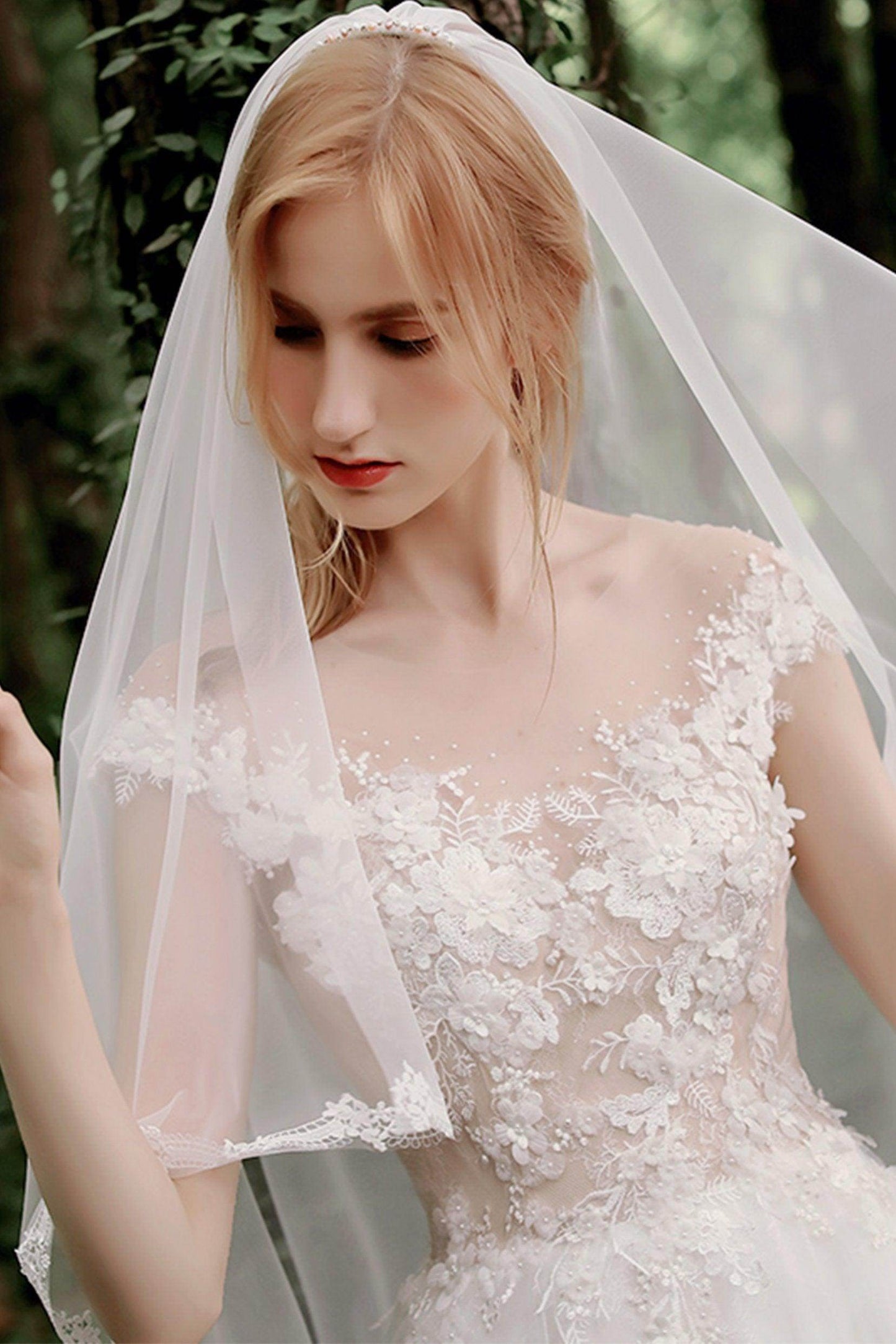 A-Line Sweep-Brush Train Lace Tulle Wedding Dress CW2727 - COCOMELODY