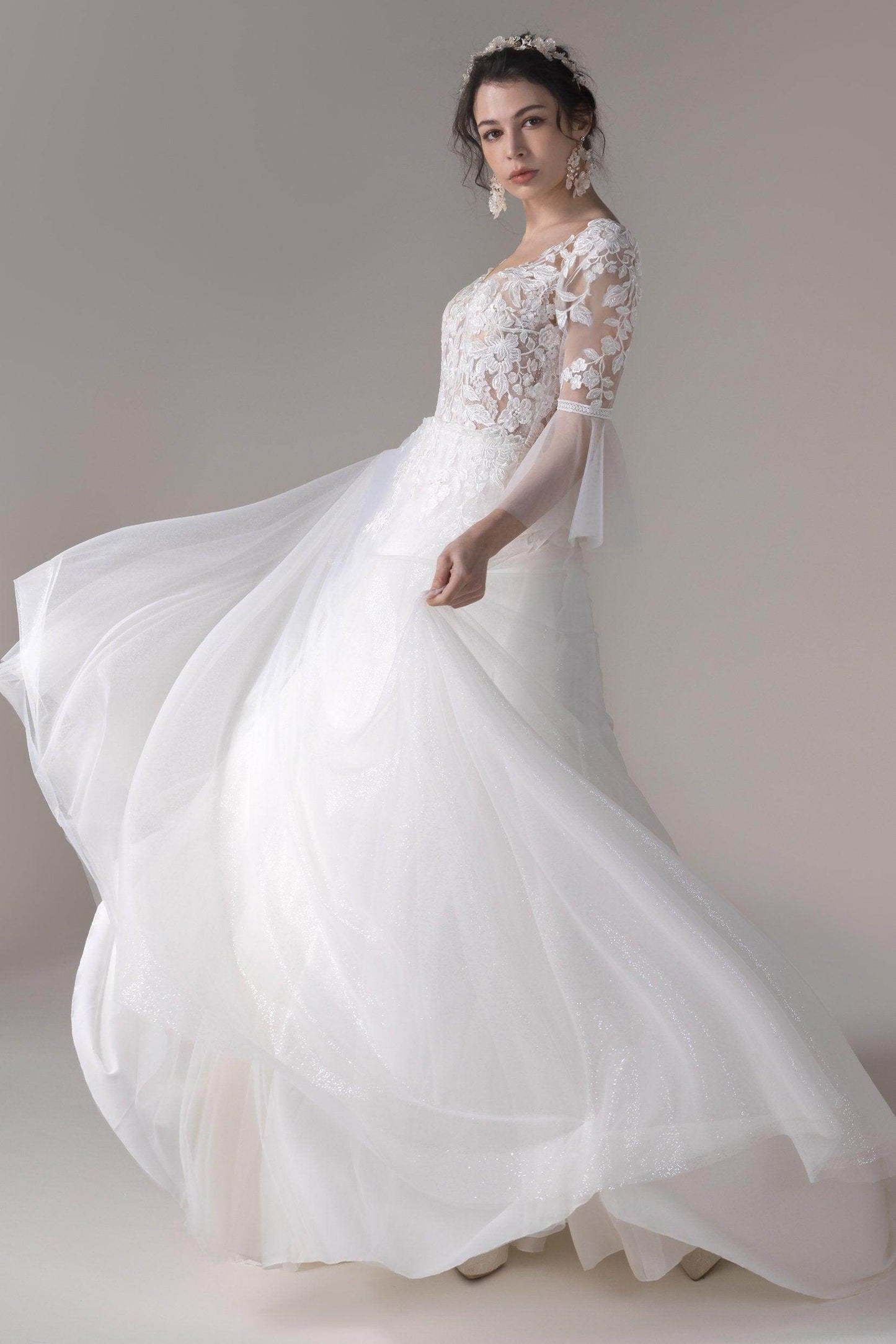 A-Line Court Train Lace Sequined Tulle Wedding Dress CW2784 - COCOMELODY