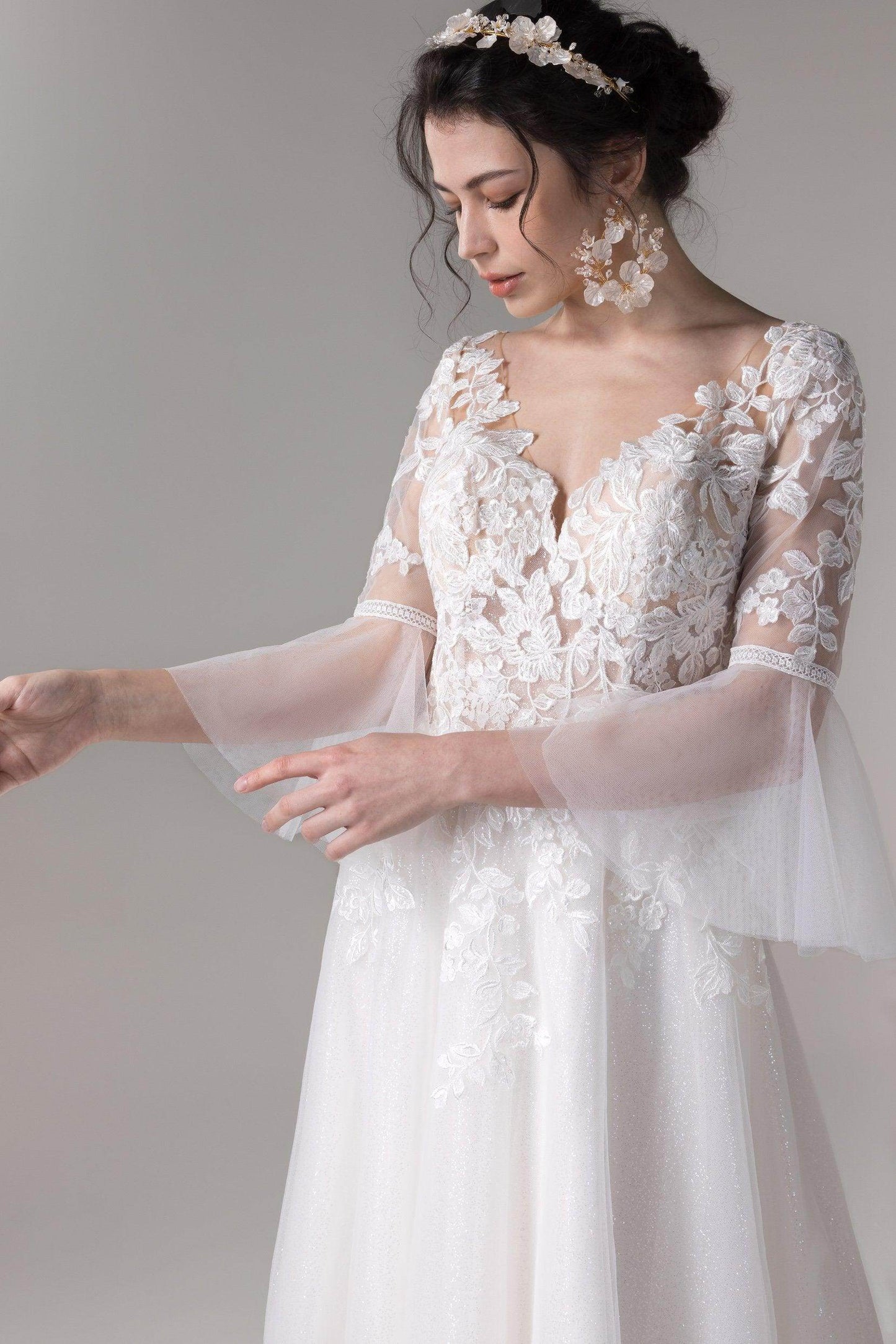 A-Line Court Train Lace Sequined Tulle Wedding Dress CW2784 - COCOMELODY