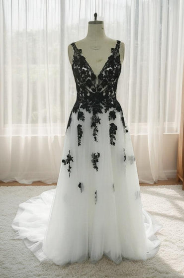 A-Line Chapel Train Lace Tulle Wedding Dress CW2806 - 35 Days / As Picture:Ivory/Silver Cloud / US0-UK2-EUR30 - COCOMELODY