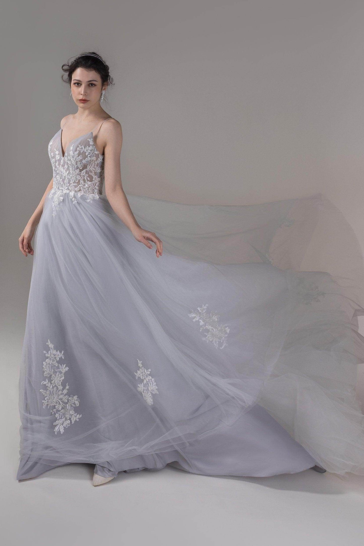 A-Line Chapel Train Lace Tulle Wedding Dress CW2807 - COCOMELODY