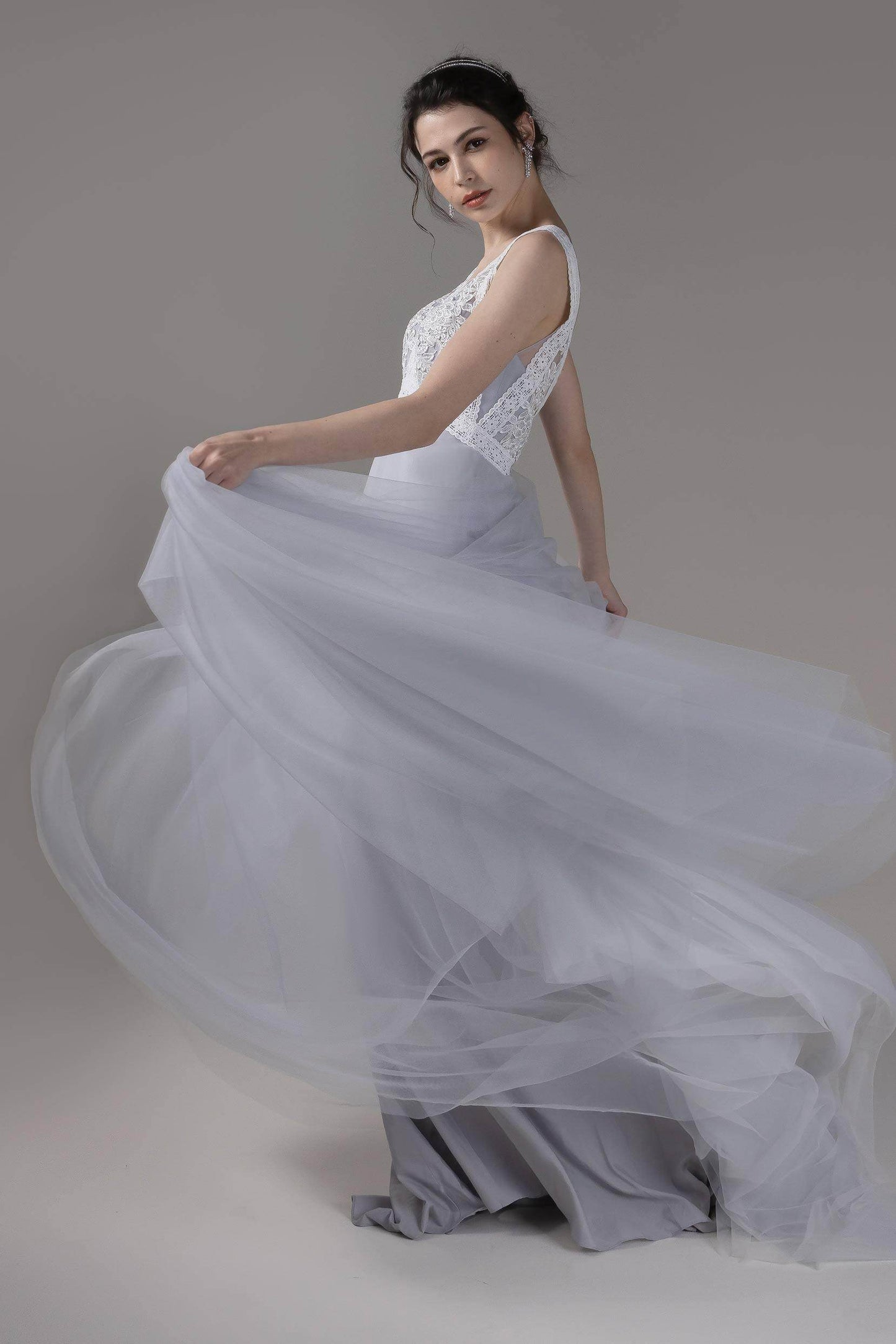 A-Line Chapel Train Lace Tulle Wedding Dress CW2816 - COCOMELODY