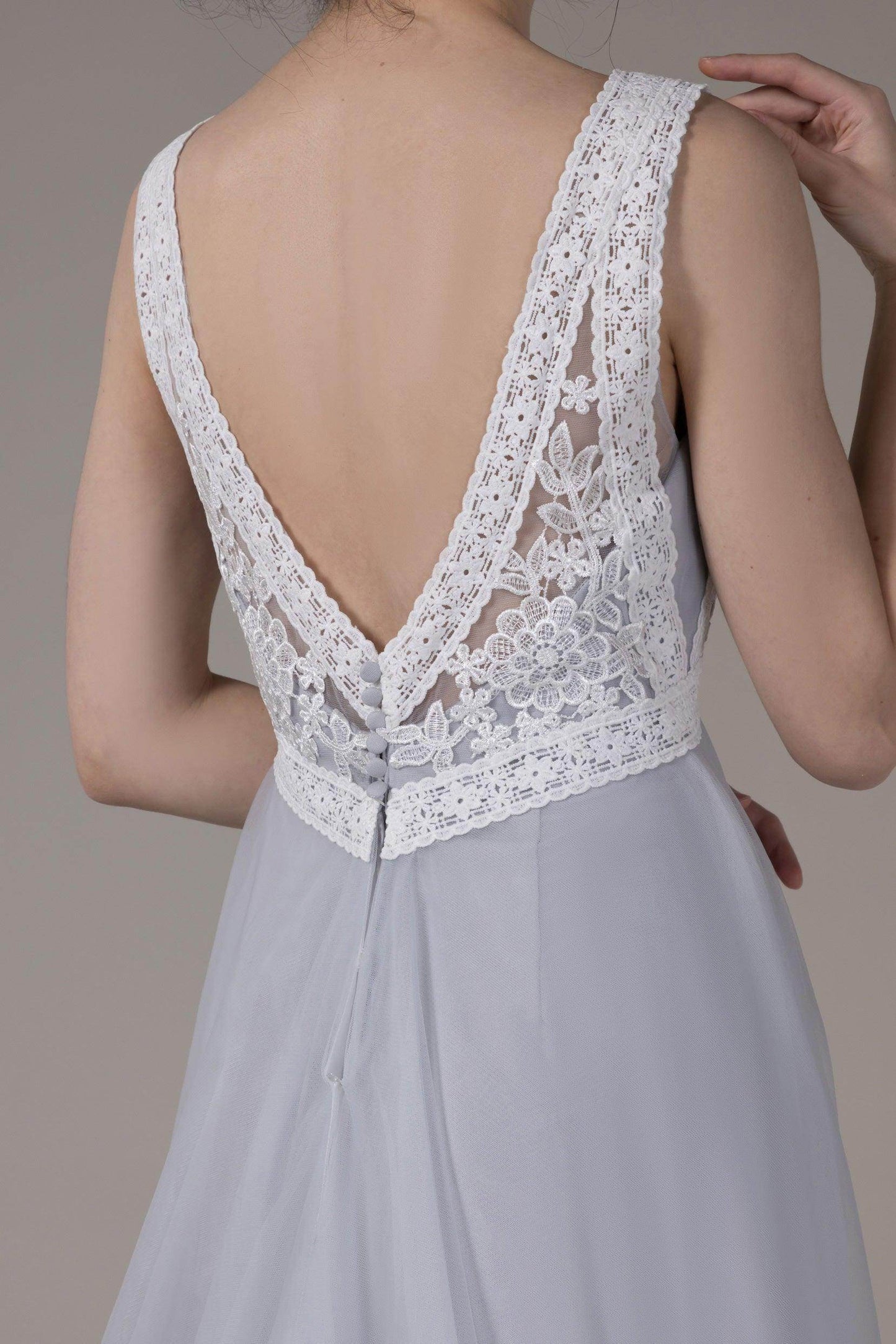 A-Line Chapel Train Lace Tulle Wedding Dress CW2816 - COCOMELODY