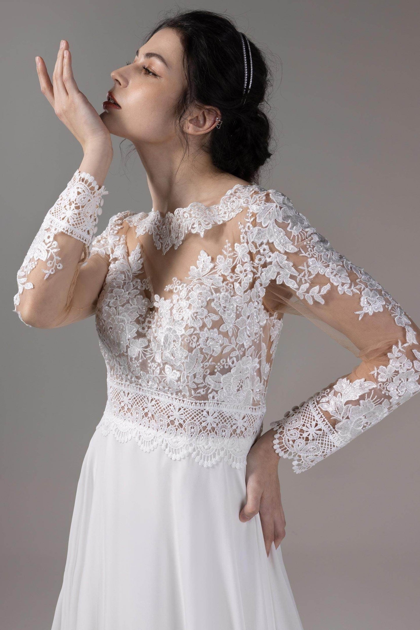 A-Line Chapel Train Lace Chiffon Wedding Dress CW2830 - COCOMELODY