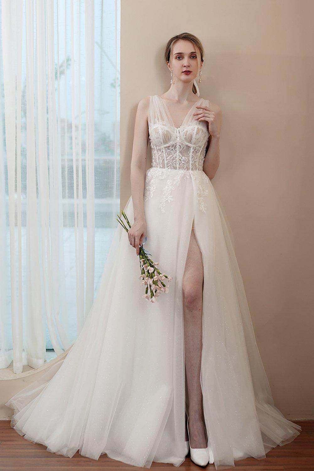 A-Line Sweep-Brush Train Lace Tulle Wedding Dress CW2973 - COCOMELODY