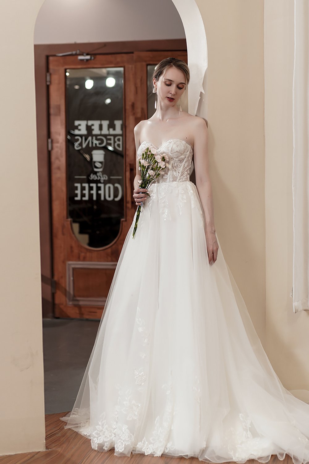 A-Line Sweep-Brush Train Lace Tulle Wedding Dress CW2980
