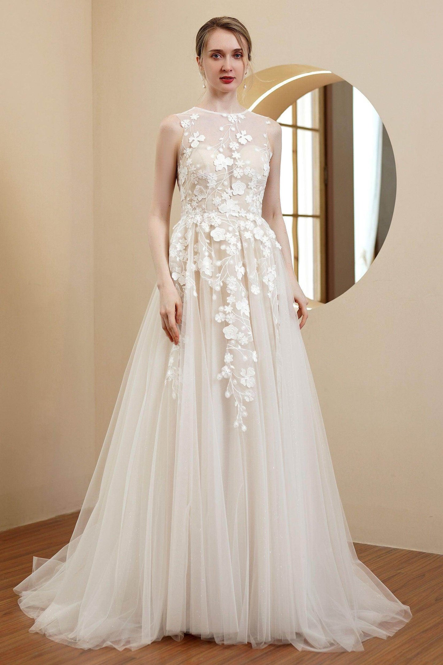 A-Line Sweep-Brush Train Chiffon Wedding Dress CW2982 - COCOMELODY