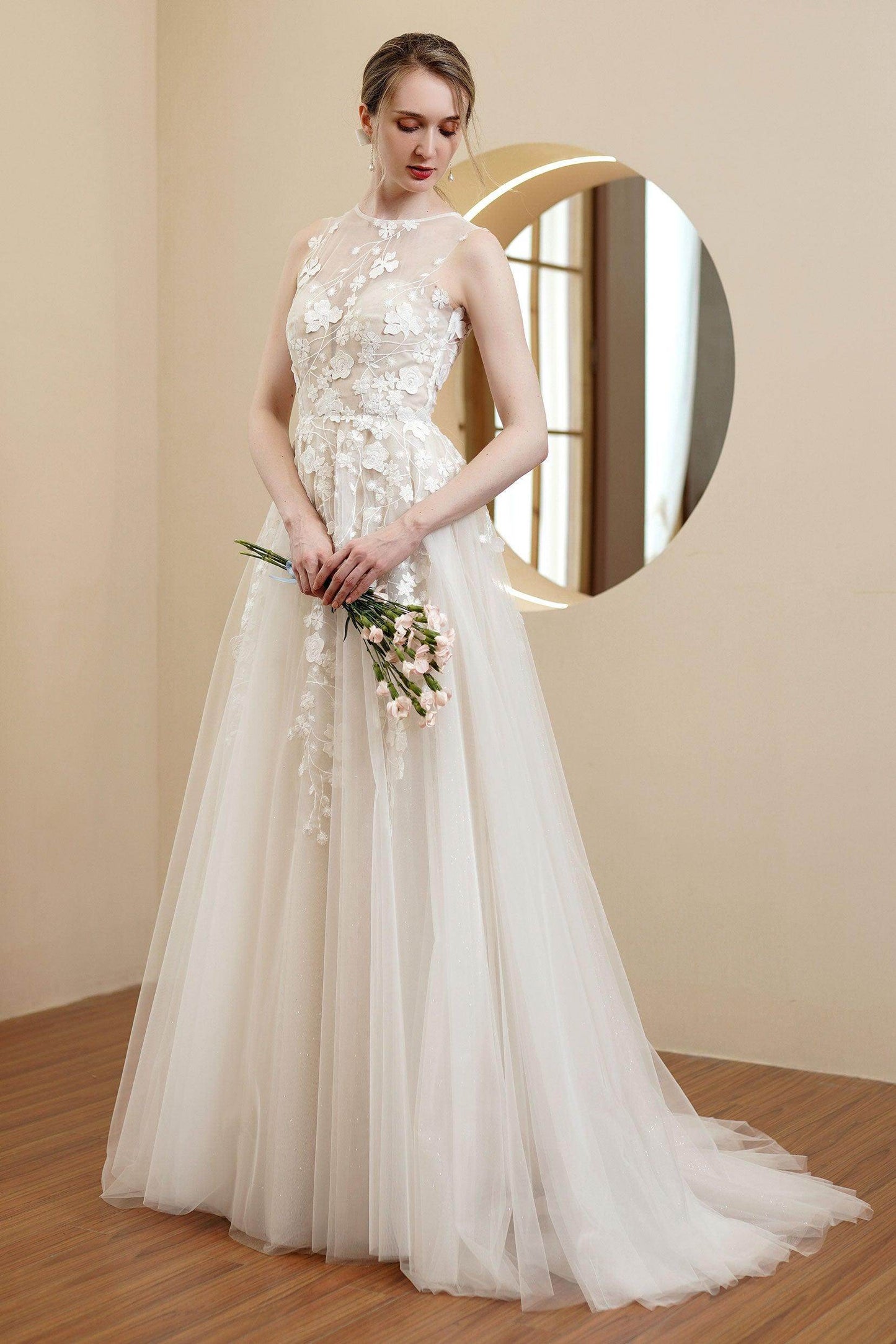 A-Line Sweep-Brush Train Chiffon Wedding Dress CW2982 - COCOMELODY