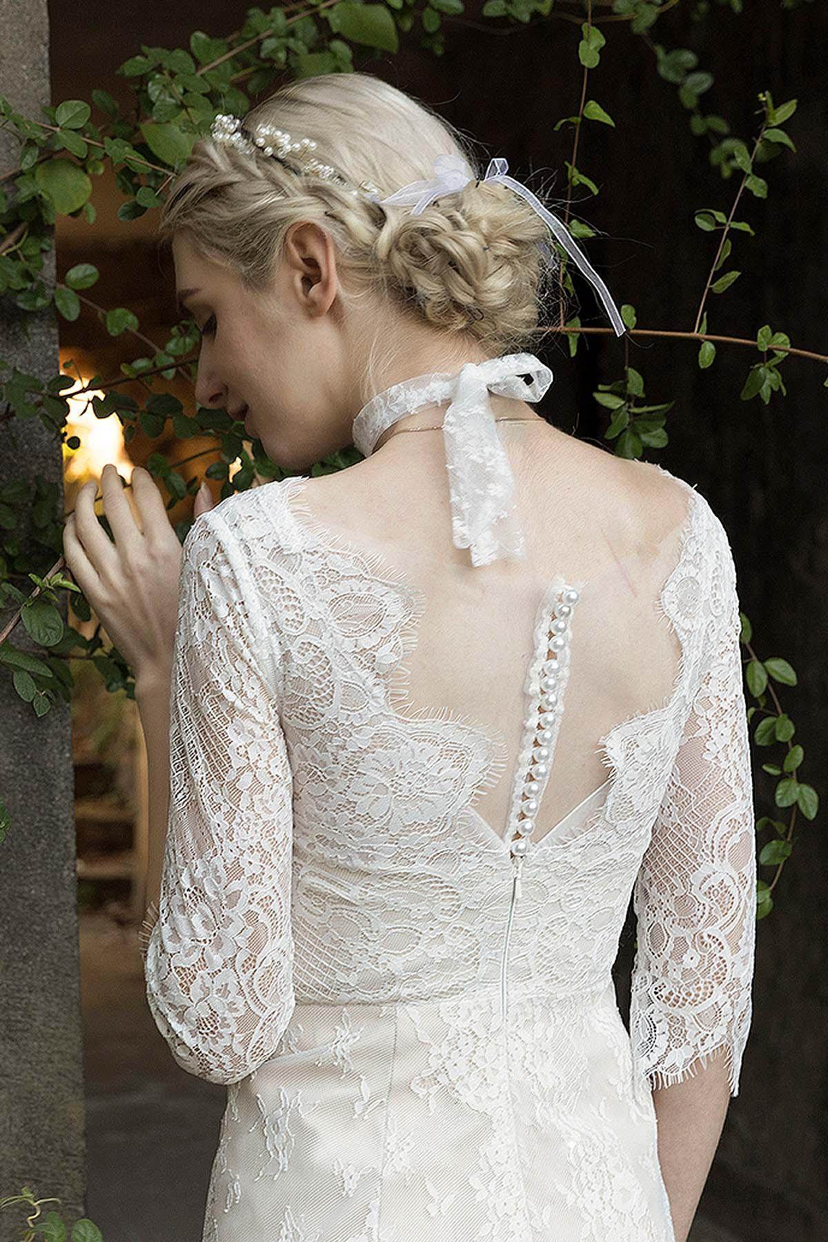 Sheath-Column Sweep-Brush Train Lace Wedding Dress CW3022 - COCOMELODY