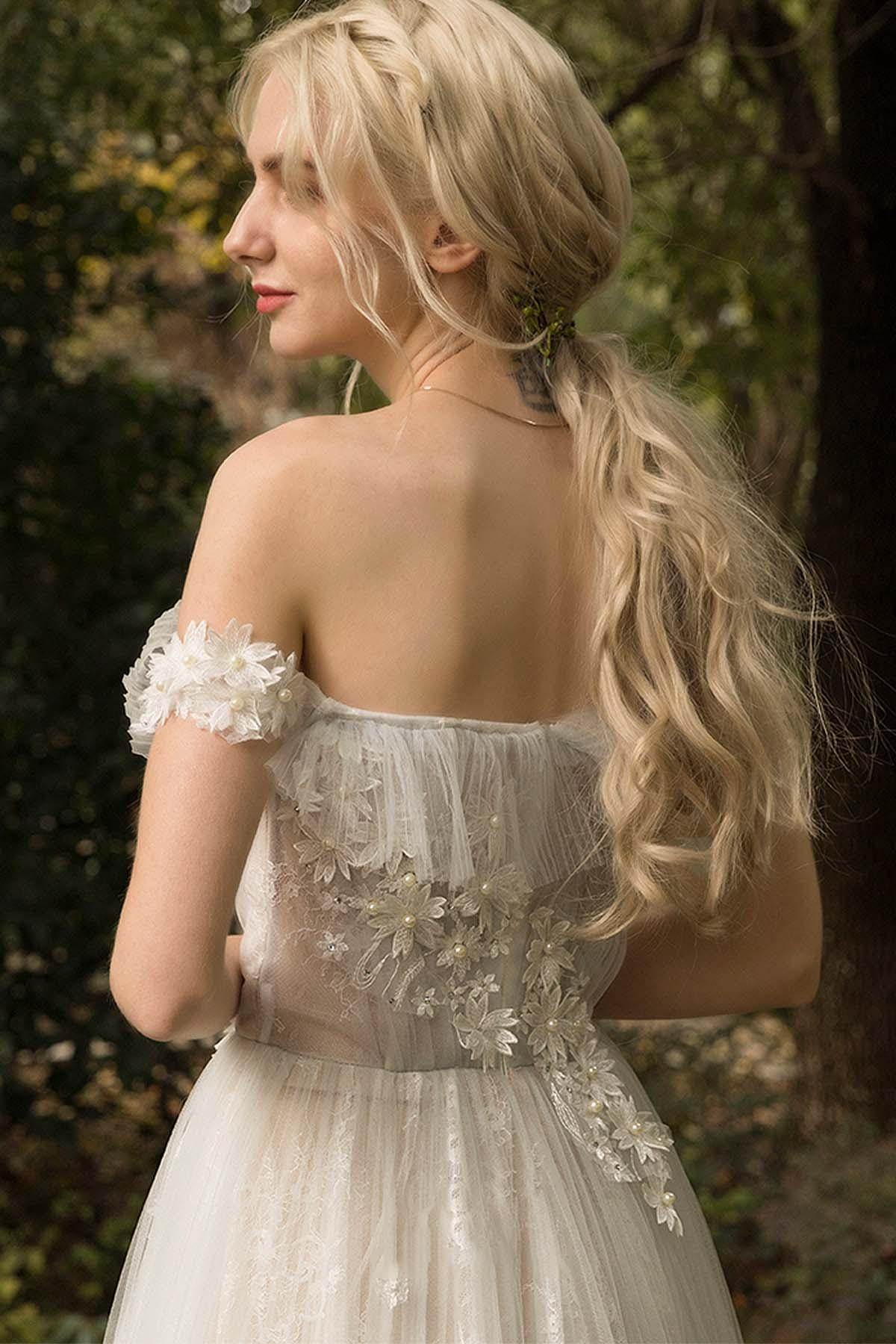 A-Line Sweep-Brush Train Lace Tulle Wedding Dress CW3025 - COCOMELODY