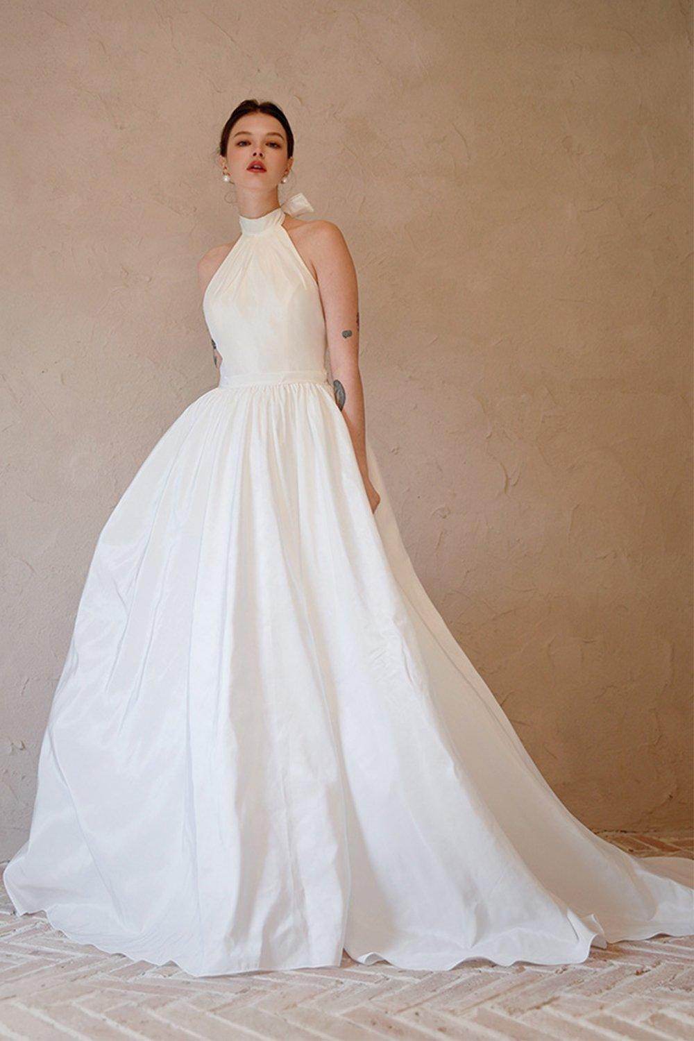 A-Line Halter Sweep-Brush Train Taffeta Wedding Dress COCOMELODY CW3064, 25 Days / Ivory / US16-UK18-EUR46 A-Line Halter Sweep-Brush Train Taffeta Wedding Dress COCOMELODY CW3064, 25 Days / Ivory / US16-UK18-EUR46
