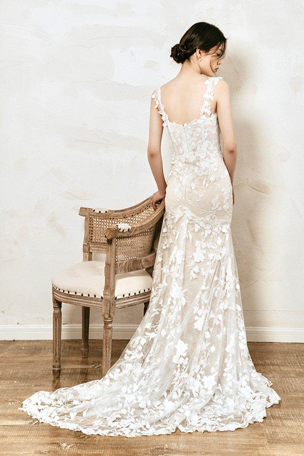Sheath Sweep-Brush Train Lace Tulle Wedding Dress CW3068 - COCOMELODY