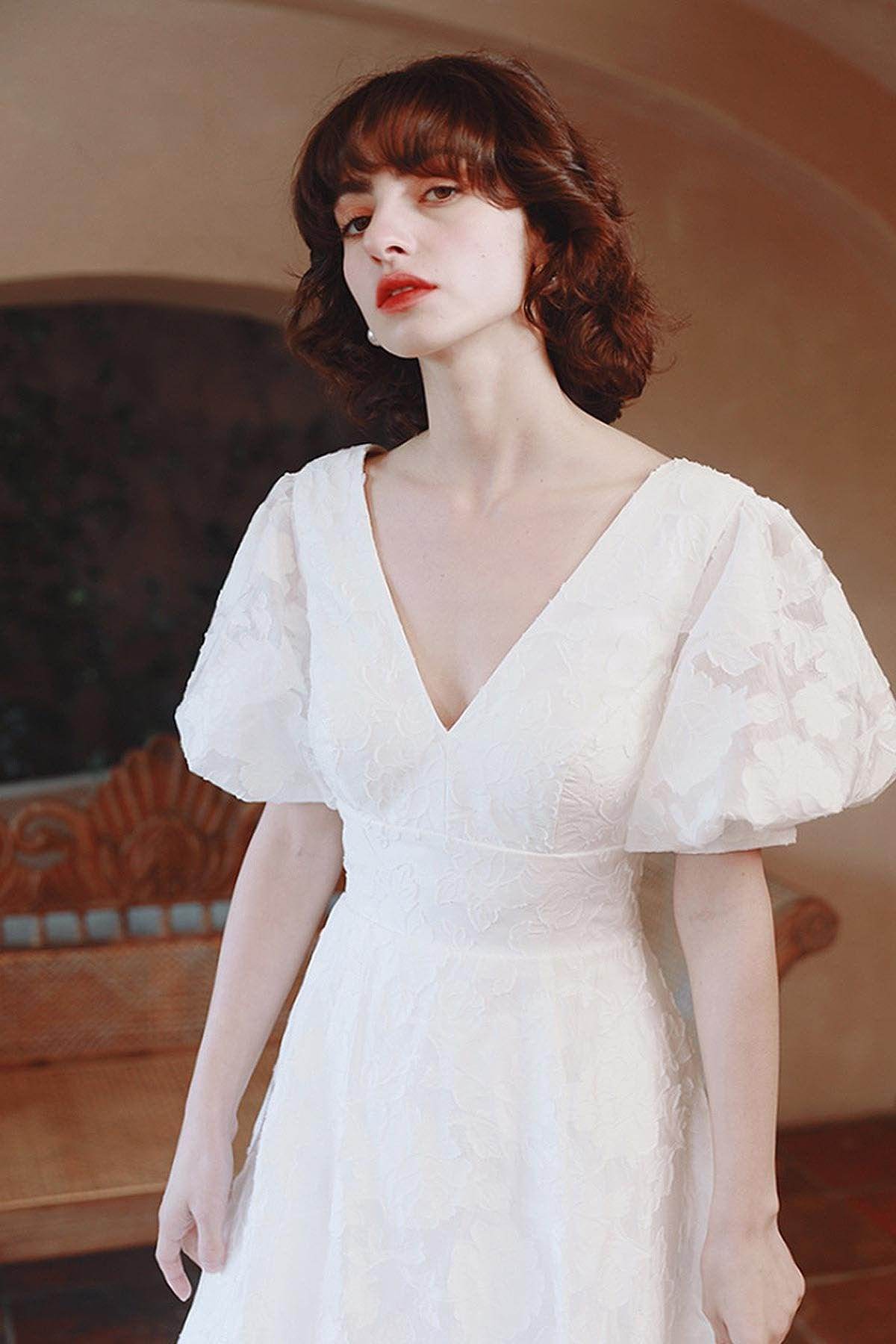 A-Line Sweep-Brush Train Printed Gauze Wedding Dress CW3069 - COCOMELODY