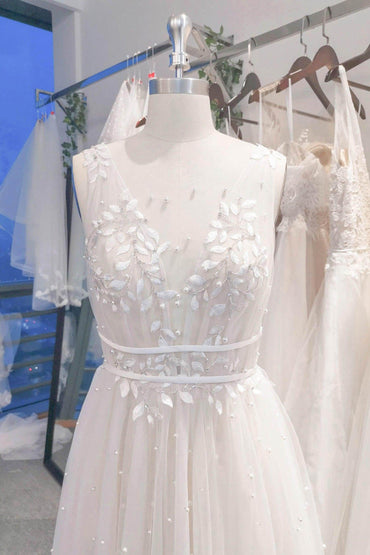 A-Line Sweep-Brush Train Lace Tulle Wedding Dress CW3102 - COCOMELODY