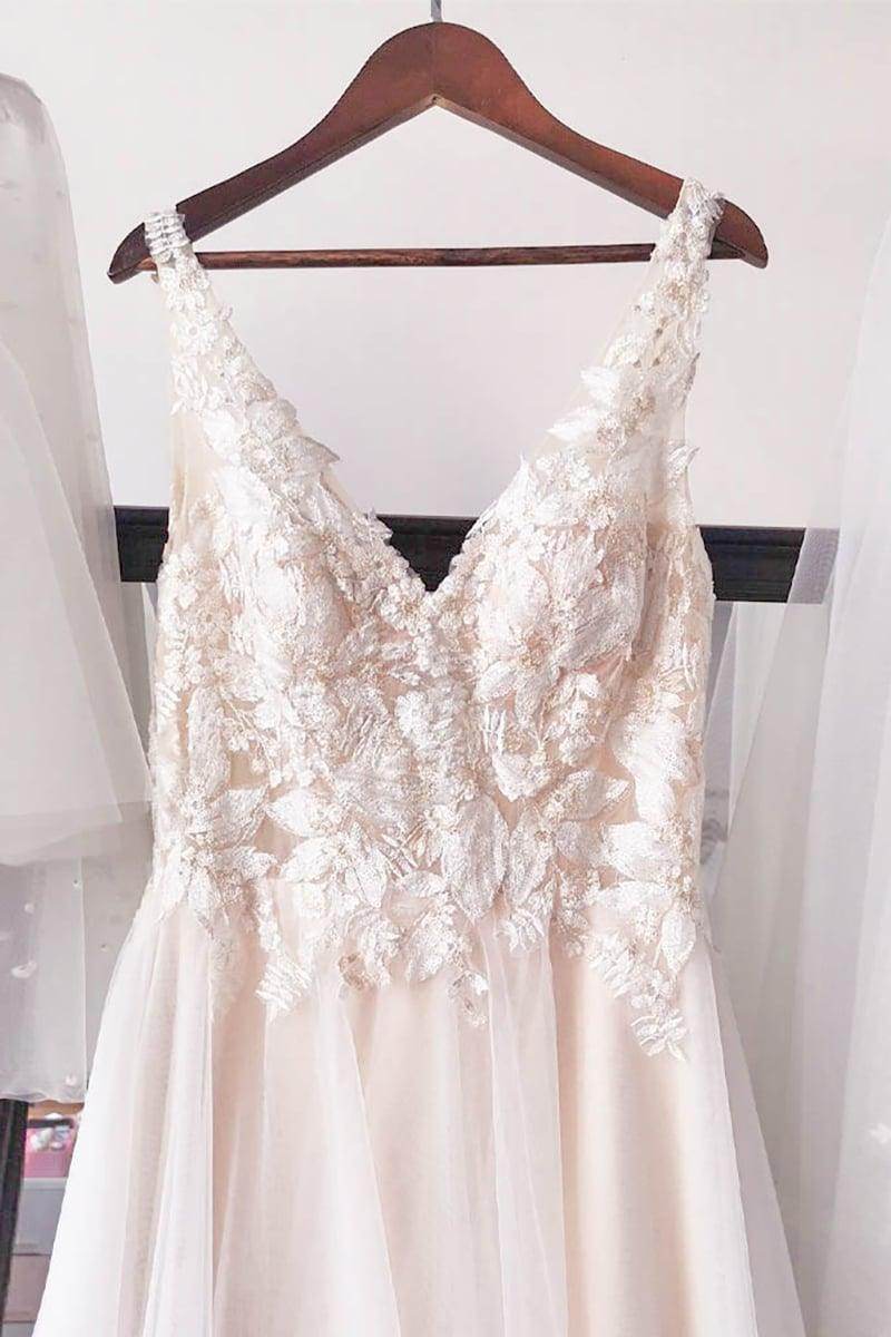 A-Line Sweep-Brush Train Lace Tulle Wedding Dress CW3108 - COCOMELODY