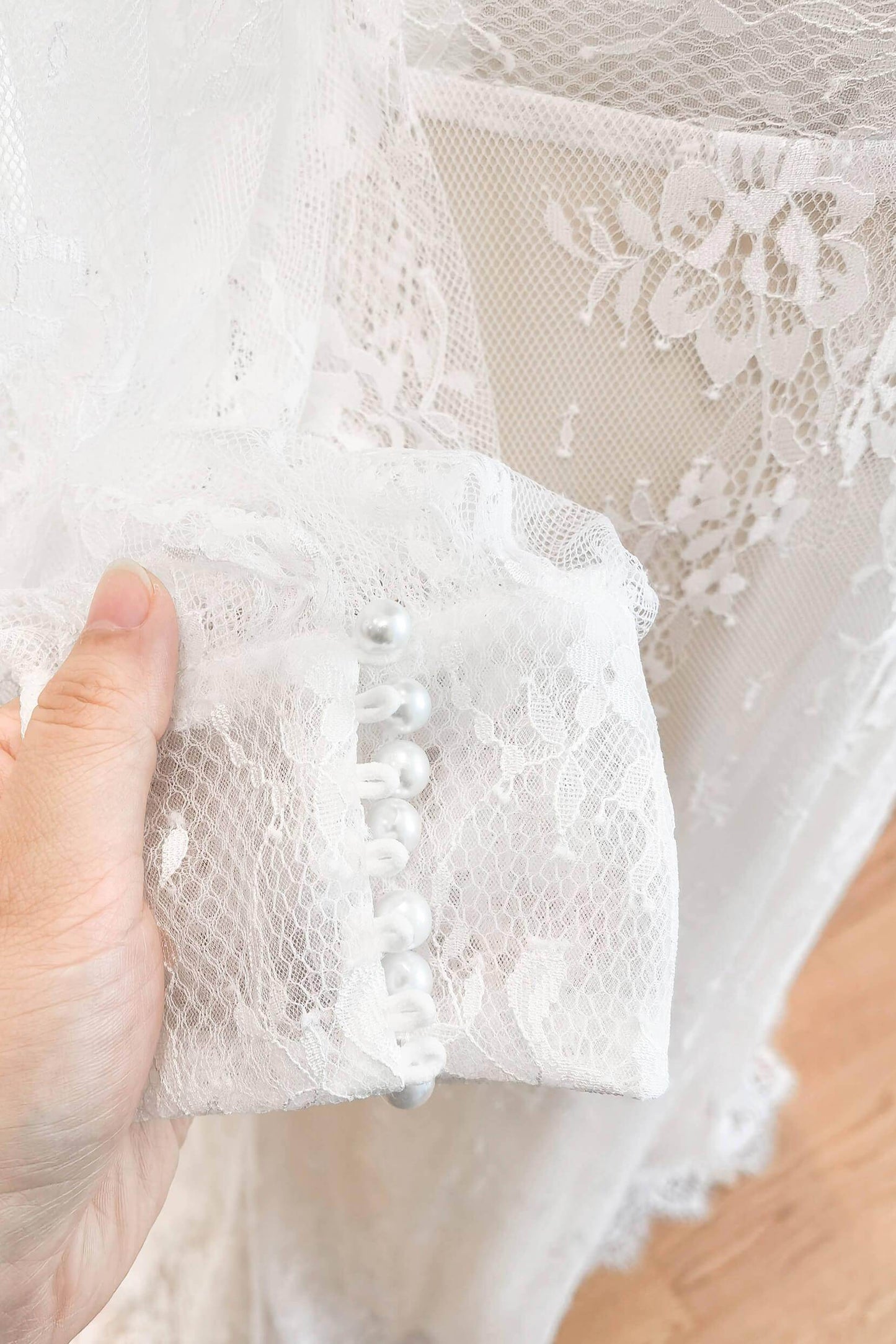 Sheath Sweep-Brush Train Lace Tulle Wedding Dress CW3121 - COCOMELODY