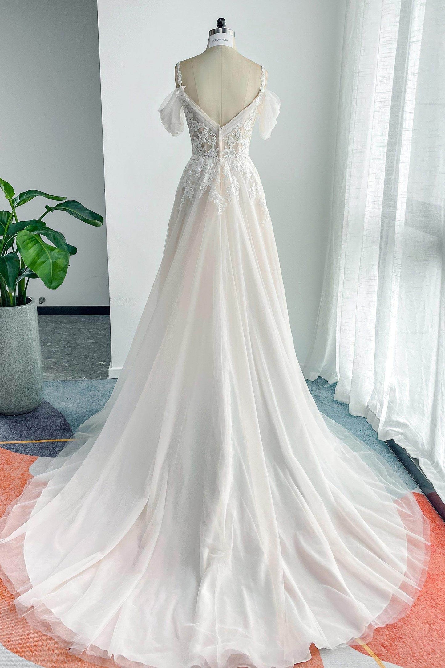 A-Line Chapel Train Lace Tulle Wedding Dress CW3127 - COCOMELODY
