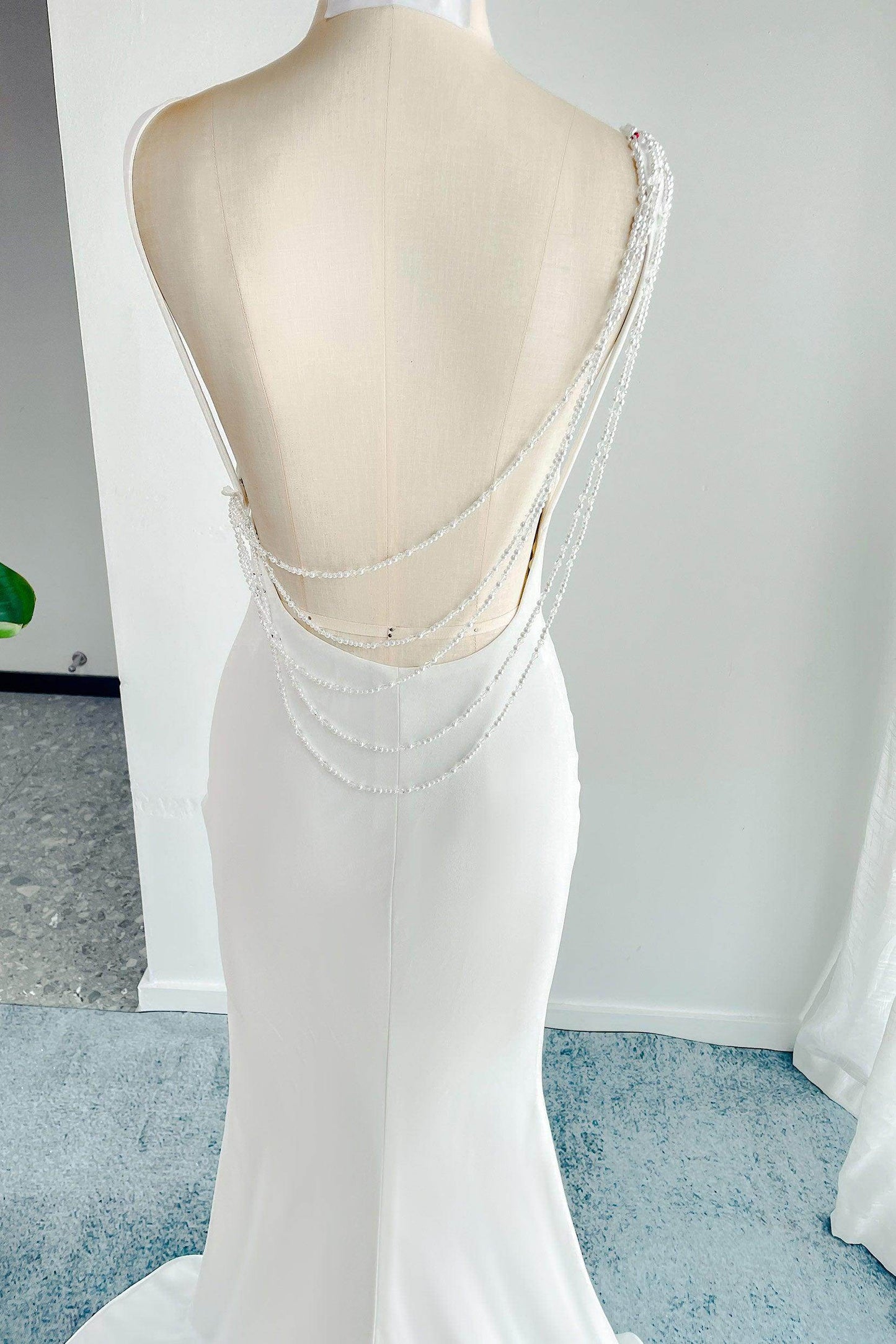 Trumpet-Mermaid Court Train Stretch Satin Wedding Dress CW3136 - COCOMELODY