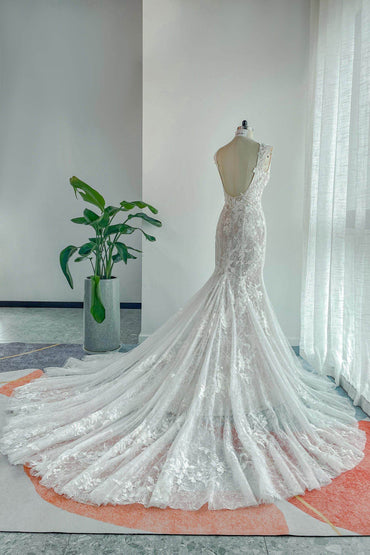 Trumpet-Mermaid Chapel Train Lace Tulle Wedding Dress CW3142 - COCOMELODY