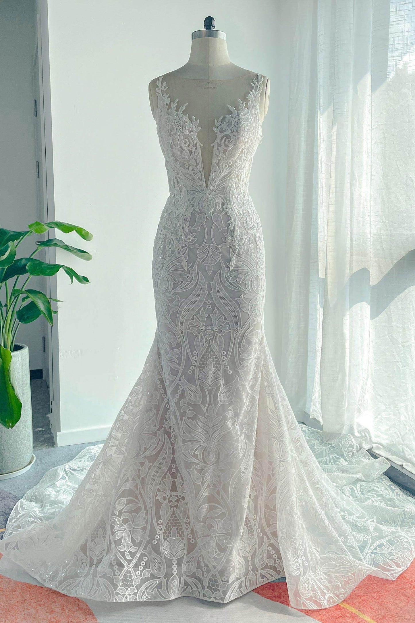 Trumpet-Mermaid Chapel Train Lace Tulle Wedding Dress CW3145 - COCOMELODY