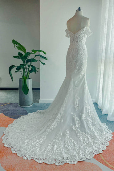 Trumpet-Mermaid Chapel Train Lace Tulle Wedding Dress CW3149 - COCOMELODY