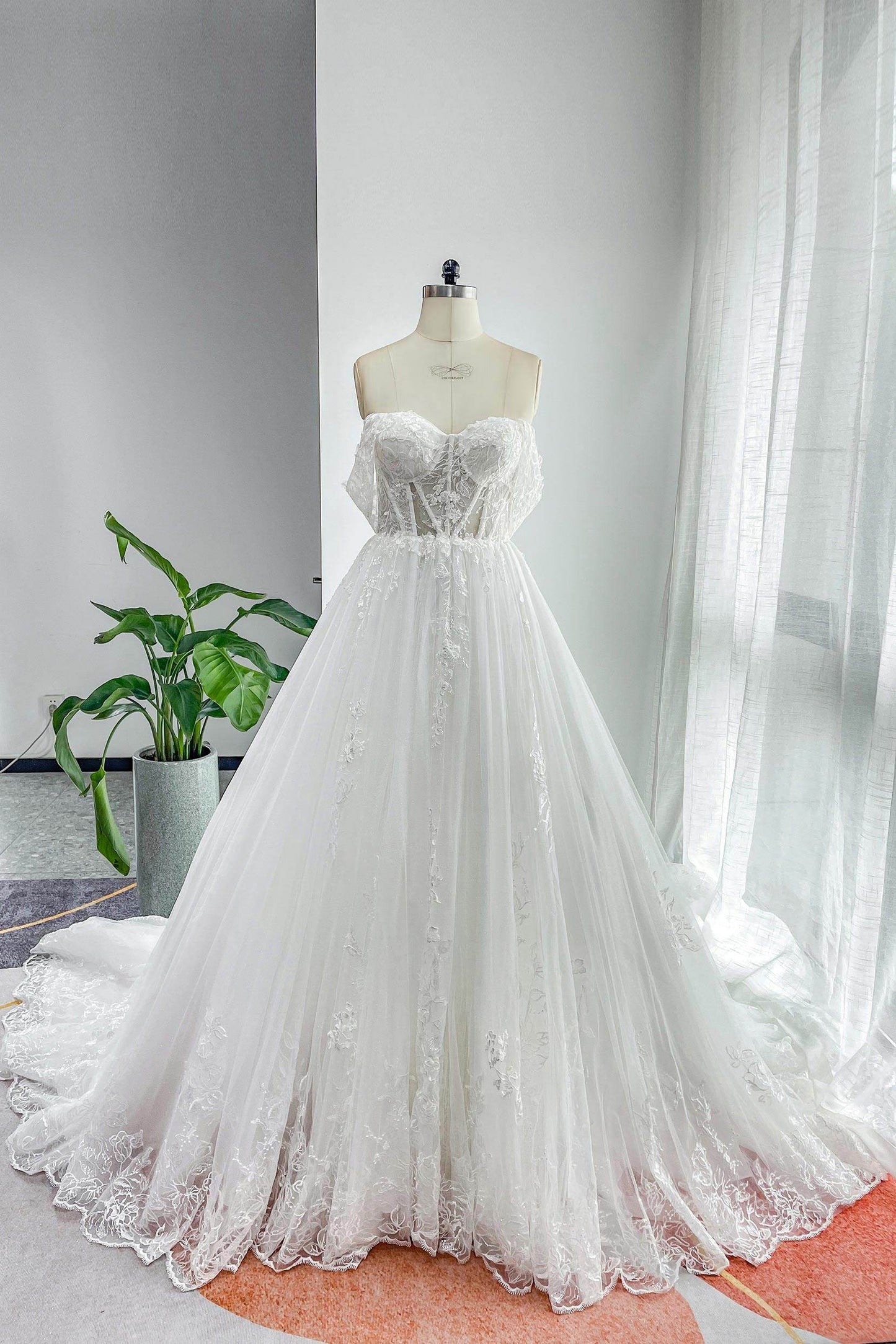 A-Line Cathedral Train Lace Tulle Wedding Dress CW3150 - COCOMELODY
