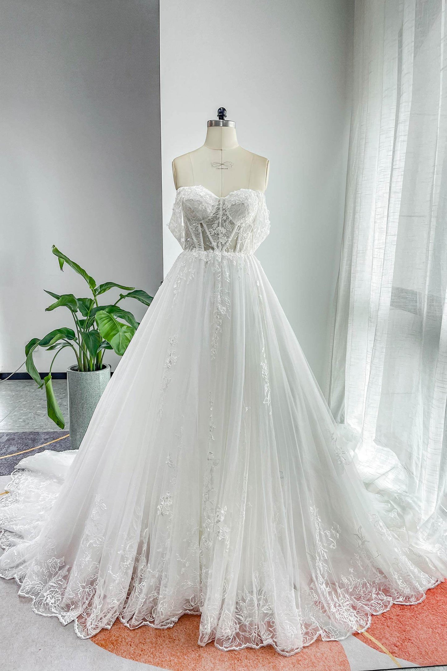 A-Line Cathedral Train Lace Tulle Wedding Dress CW3150 - COCOMELODY
