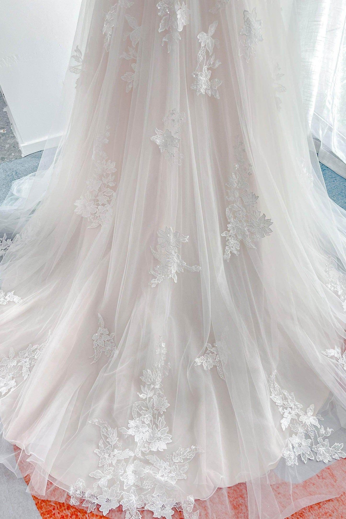 A-Line Court Train Lace Tulle Wedding Dress CW3156 - COCOMELODY
